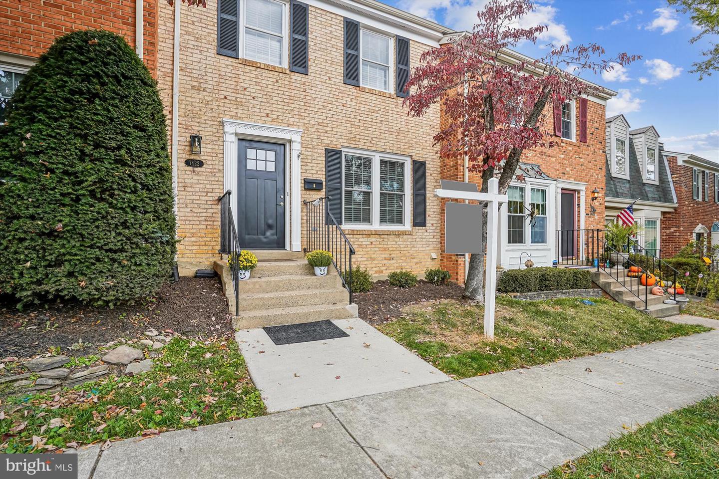7422 CHUMMLEY CT, FALLS CHURCH, Virginia 22043, 3 Bedrooms Bedrooms, ,3 BathroomsBathrooms,Residential,For sale,7422 CHUMMLEY CT,VAFX2273956 MLS # VAFX2273956 7422 CHUMMLEY CT, FALLS CHURCH, Virginia 22043, 3 Bedrooms Bedrooms, ,3 BathroomsBathrooms,Residential,For sale,7422 CHUMMLEY CT,VAFX2273956 MLS # VAFX2273956