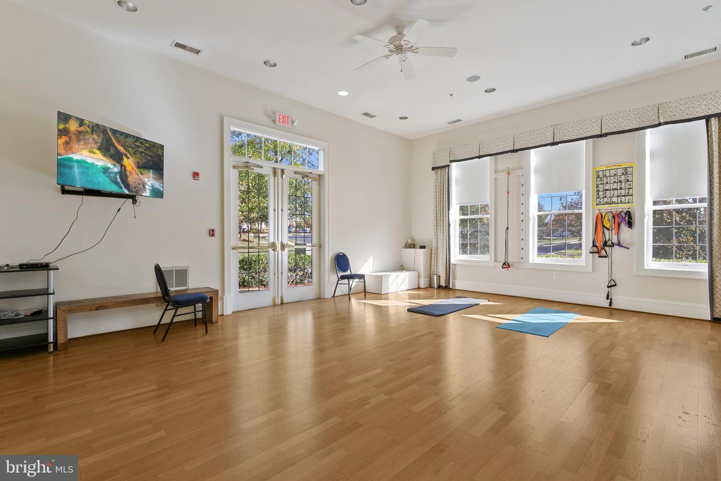 LORTON, Virginia 22079, 2 Bedrooms Bedrooms, ,2 BathroomsBathrooms,Residential,For sale,VAFX2274062 MLS # VAFX2274062 LORTON, Virginia 22079, 2 Bedrooms Bedrooms, ,2 BathroomsBathrooms,Residential,For sale,VAFX2274062 MLS # VAFX2274062