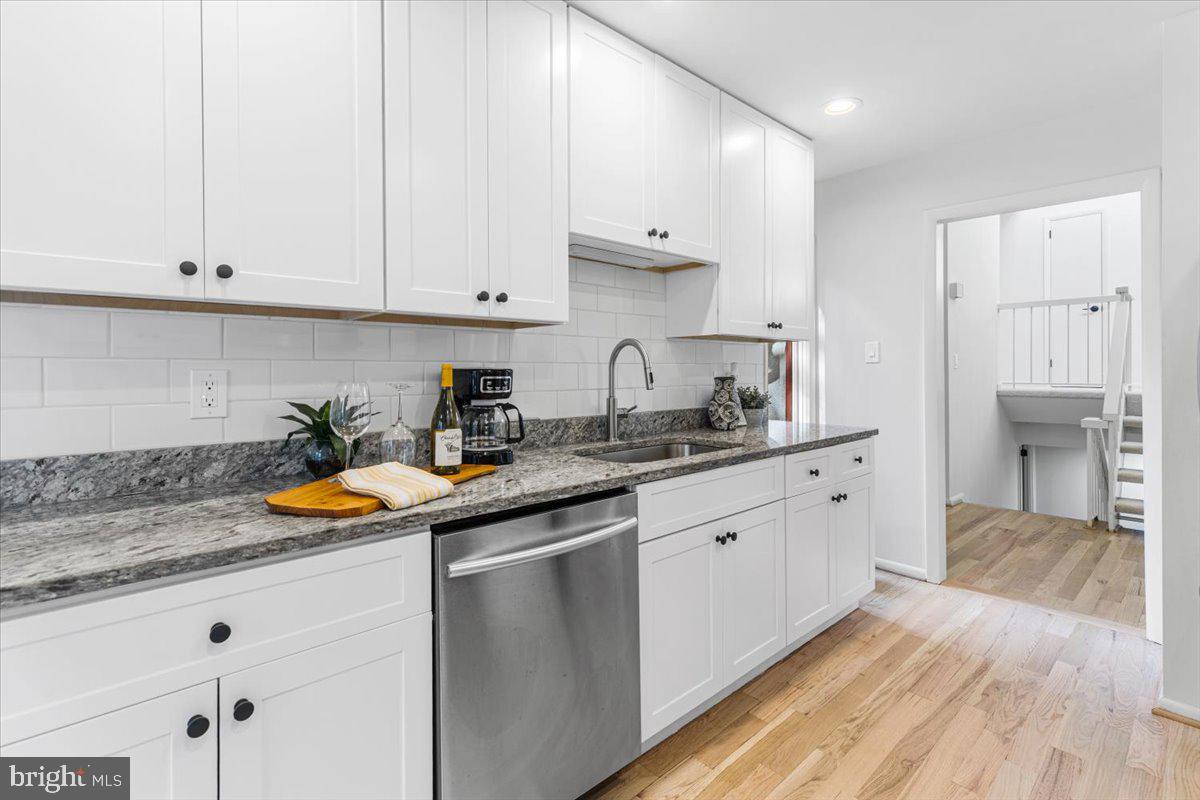 12388 COPENHAGEN CT, RESTON, Virginia 20191, 4 Bedrooms Bedrooms, ,3 BathroomsBathrooms,Residential,For sale,12388 COPENHAGEN CT,VAFX2274104 MLS # VAFX2274104 12388 COPENHAGEN CT, RESTON, Virginia 20191, 4 Bedrooms Bedrooms, ,3 BathroomsBathrooms,Residential,For sale,12388 COPENHAGEN CT,VAFX2274104 MLS # VAFX2274104