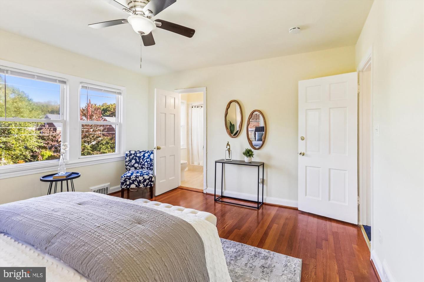 1348 UNDERWOOD ST NW, WASHINGTON, District Of Columbia 20012, 4 Bedrooms Bedrooms, ,3 BathroomsBathrooms,Residential,For sale,1348 UNDERWOOD ST NW,DCDC2227028 MLS # DCDC2227028 1348 UNDERWOOD ST NW, WASHINGTON, District Of Columbia 20012, 4 Bedrooms Bedrooms, ,3 BathroomsBathrooms,Residential,For sale,1348 UNDERWOOD ST NW,DCDC2227028 MLS # DCDC2227028