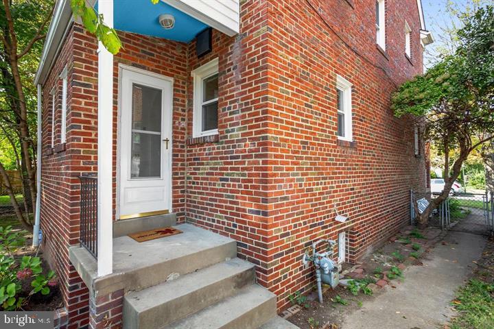 1348 UNDERWOOD ST NW, WASHINGTON, District Of Columbia 20012, 4 Bedrooms Bedrooms, ,3 BathroomsBathrooms,Residential,For sale,1348 UNDERWOOD ST NW,DCDC2227028 MLS # DCDC2227028 1348 UNDERWOOD ST NW, WASHINGTON, District Of Columbia 20012, 4 Bedrooms Bedrooms, ,3 BathroomsBathrooms,Residential,For sale,1348 UNDERWOOD ST NW,DCDC2227028 MLS # DCDC2227028