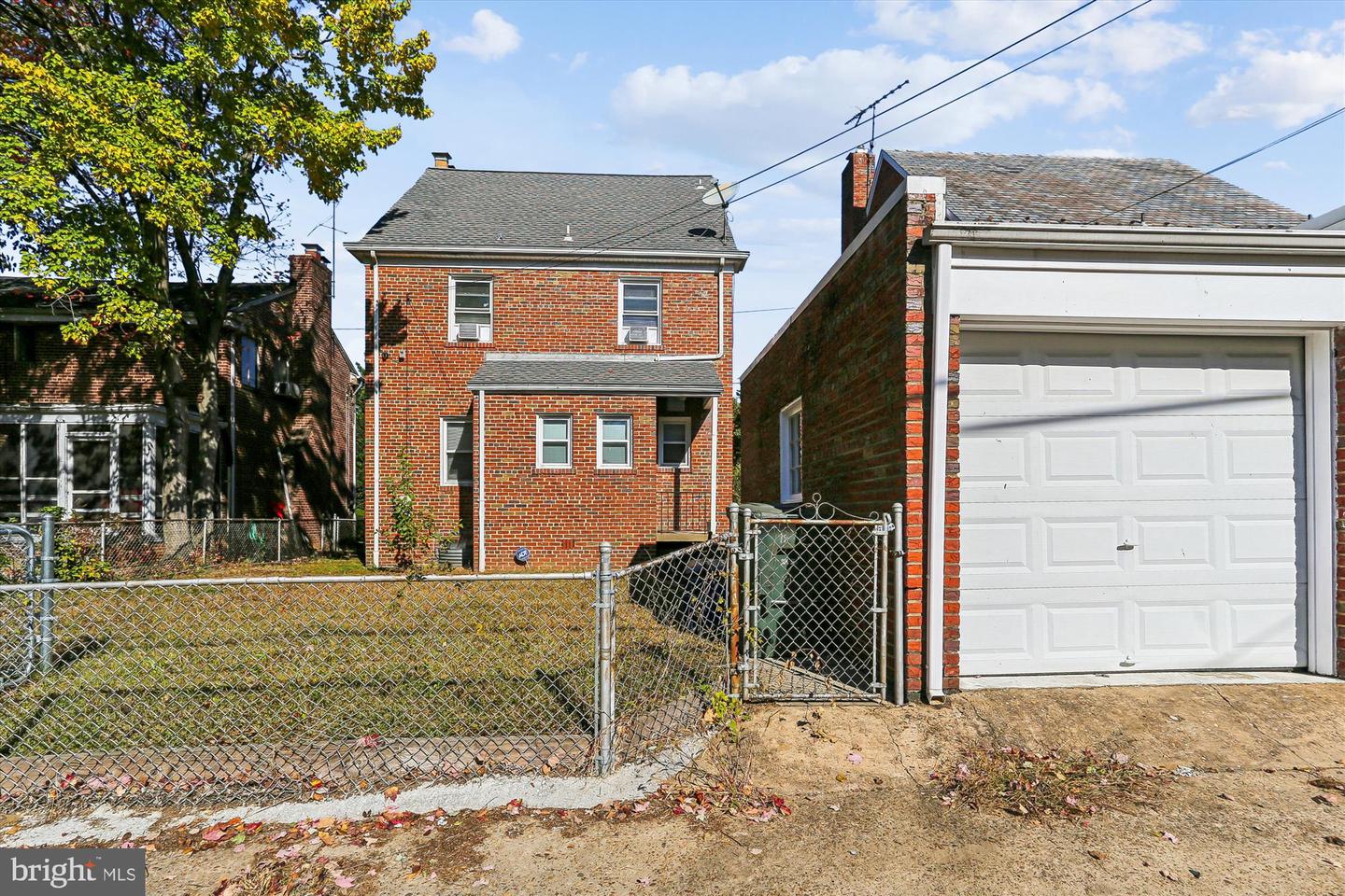 1348 UNDERWOOD ST NW, WASHINGTON, District Of Columbia 20012, 4 Bedrooms Bedrooms, ,3 BathroomsBathrooms,Residential,For sale,1348 UNDERWOOD ST NW,DCDC2227028 MLS # DCDC2227028 1348 UNDERWOOD ST NW, WASHINGTON, District Of Columbia 20012, 4 Bedrooms Bedrooms, ,3 BathroomsBathrooms,Residential,For sale,1348 UNDERWOOD ST NW,DCDC2227028 MLS # DCDC2227028