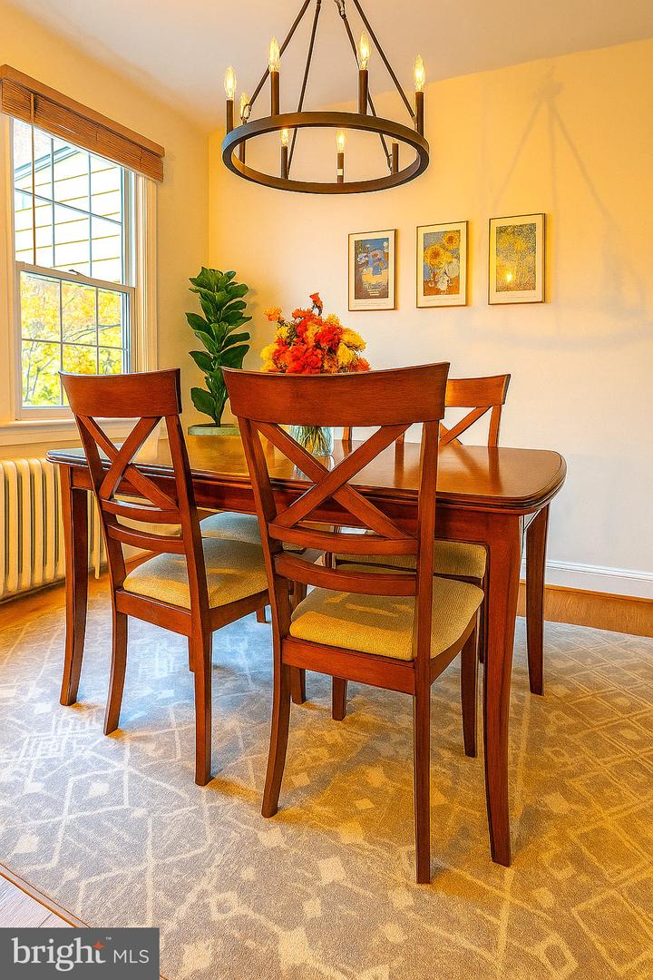 11 E LINDEN ST, ALEXANDRIA, Virginia 22301, 2 Bedrooms Bedrooms, ,2 BathroomsBathrooms,Residential,For sale,11 E LINDEN ST,VAAX2050848 MLS # VAAX2050848 11 E LINDEN ST, ALEXANDRIA, Virginia 22301, 2 Bedrooms Bedrooms, ,2 BathroomsBathrooms,Residential,For sale,11 E LINDEN ST,VAAX2050848 MLS # VAAX2050848