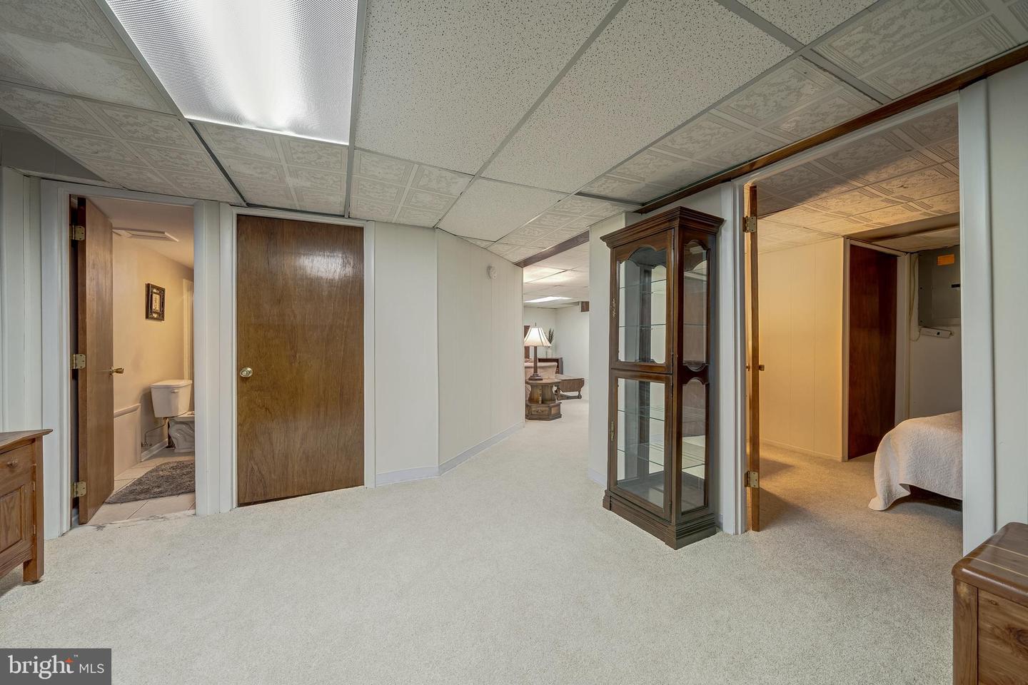 7124 WADE PL, FALLS CHURCH, Virginia 22042, 3 Bedrooms Bedrooms, 11 Rooms Rooms,2 BathroomsBathrooms,Residential,For sale,7124 WADE PL,VAFX2274674 MLS # VAFX2274674 7124 WADE PL, FALLS CHURCH, Virginia 22042, 3 Bedrooms Bedrooms, 11 Rooms Rooms,2 BathroomsBathrooms,Residential,For sale,7124 WADE PL,VAFX2274674 MLS # VAFX2274674