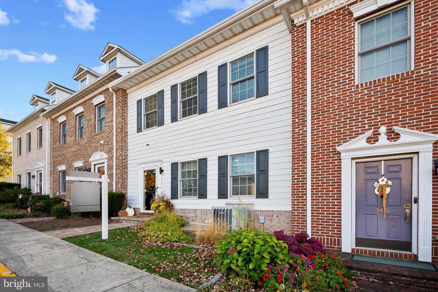 143 S CHURCH ST, WOODSTOCK, Virginia 22664, 3 Bedrooms Bedrooms, 12 Rooms Rooms,3 BathroomsBathrooms,Residential,For sale,143 S CHURCH ST,VASH2012796 MLS # VASH2012796 143 S CHURCH ST, WOODSTOCK, Virginia 22664, 3 Bedrooms Bedrooms, 12 Rooms Rooms,3 BathroomsBathrooms,Residential,For sale,143 S CHURCH ST,VASH2012796 MLS # VASH2012796