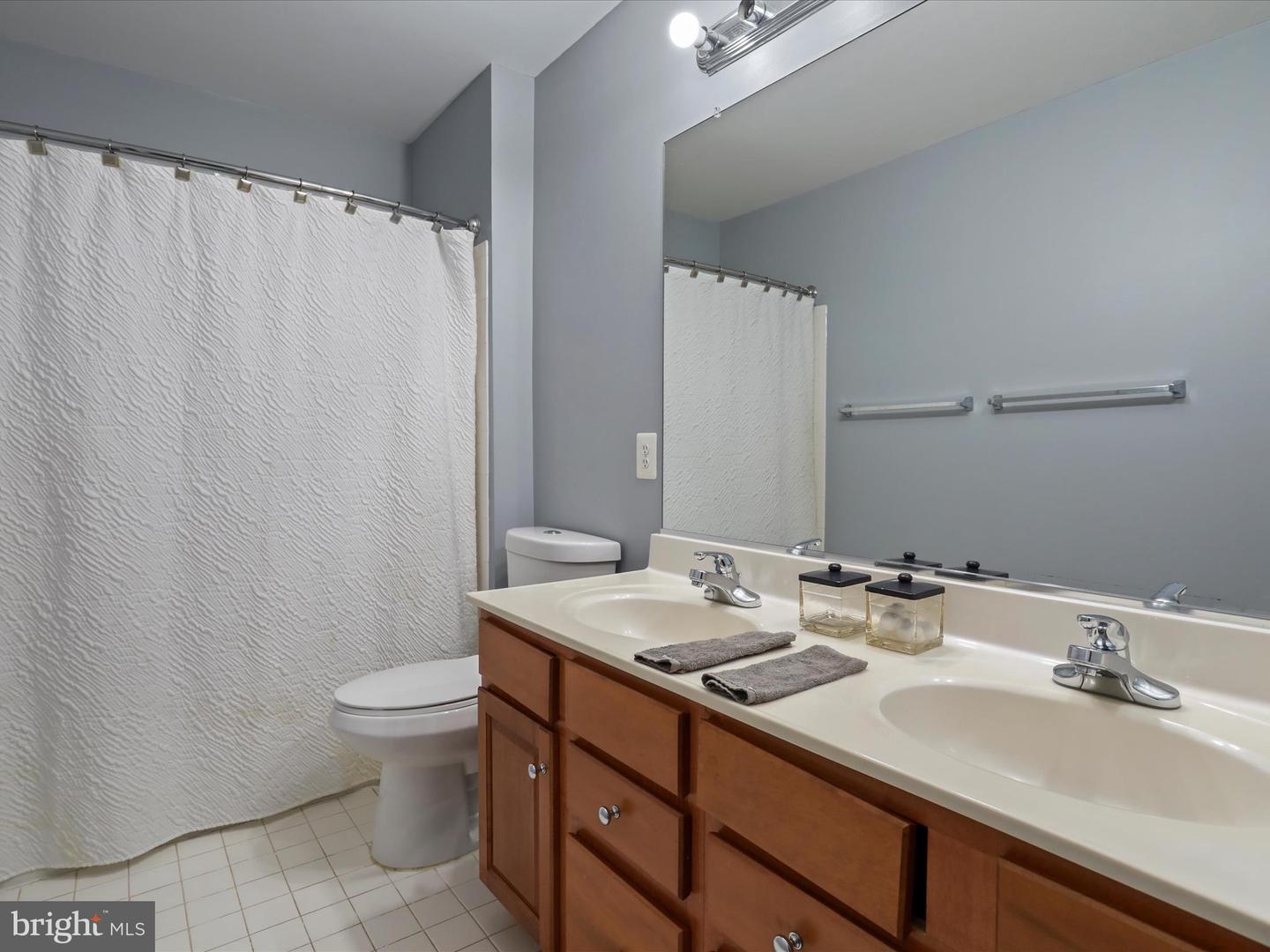 930 WAYNE DR, WINCHESTER, Virginia 22601, 4 Bedrooms Bedrooms, ,3 BathroomsBathrooms,Residential,For sale,930 WAYNE DR,VAWI2009280 MLS # VAWI2009280 930 WAYNE DR, WINCHESTER, Virginia 22601, 4 Bedrooms Bedrooms, ,3 BathroomsBathrooms,Residential,For sale,930 WAYNE DR,VAWI2009280 MLS # VAWI2009280