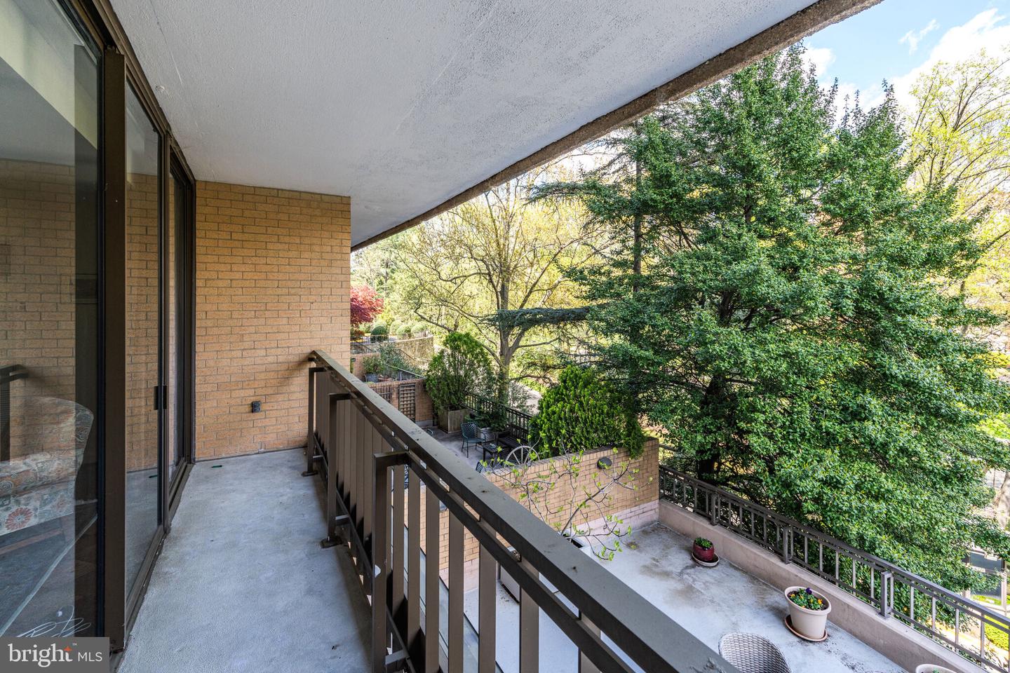 4200 MASSACHUSETTS AVE NW #UNIT 106, WASHINGTON, District Of Columbia 20016, 3 Bedrooms Bedrooms, ,3 BathroomsBathrooms,Residential,For sale,4200 MASSACHUSETTS AVE NW #UNIT 106,DCDC2227758 MLS # DCDC2227758 4200 MASSACHUSETTS AVE NW #UNIT 106, WASHINGTON, District Of Columbia 20016, 3 Bedrooms Bedrooms, ,3 BathroomsBathrooms,Residential,For sale,4200 MASSACHUSETTS AVE NW #UNIT 106,DCDC2227758 MLS # DCDC2227758