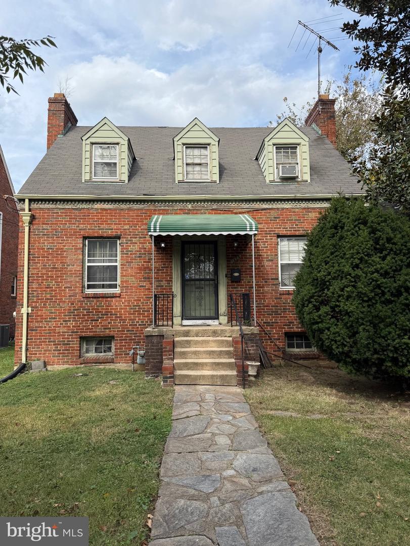 1424 MICHIGAN AVE NE, WASHINGTON, District Of Columbia 20017, 4 Bedrooms Bedrooms, ,2 BathroomsBathrooms,Residential,For sale,1424 MICHIGAN AVE NE,DCDC2227900 MLS # DCDC2227900 1424 MICHIGAN AVE NE, WASHINGTON, District Of Columbia 20017, 4 Bedrooms Bedrooms, ,2 BathroomsBathrooms,Residential,For sale,1424 MICHIGAN AVE NE,DCDC2227900 MLS # DCDC2227900