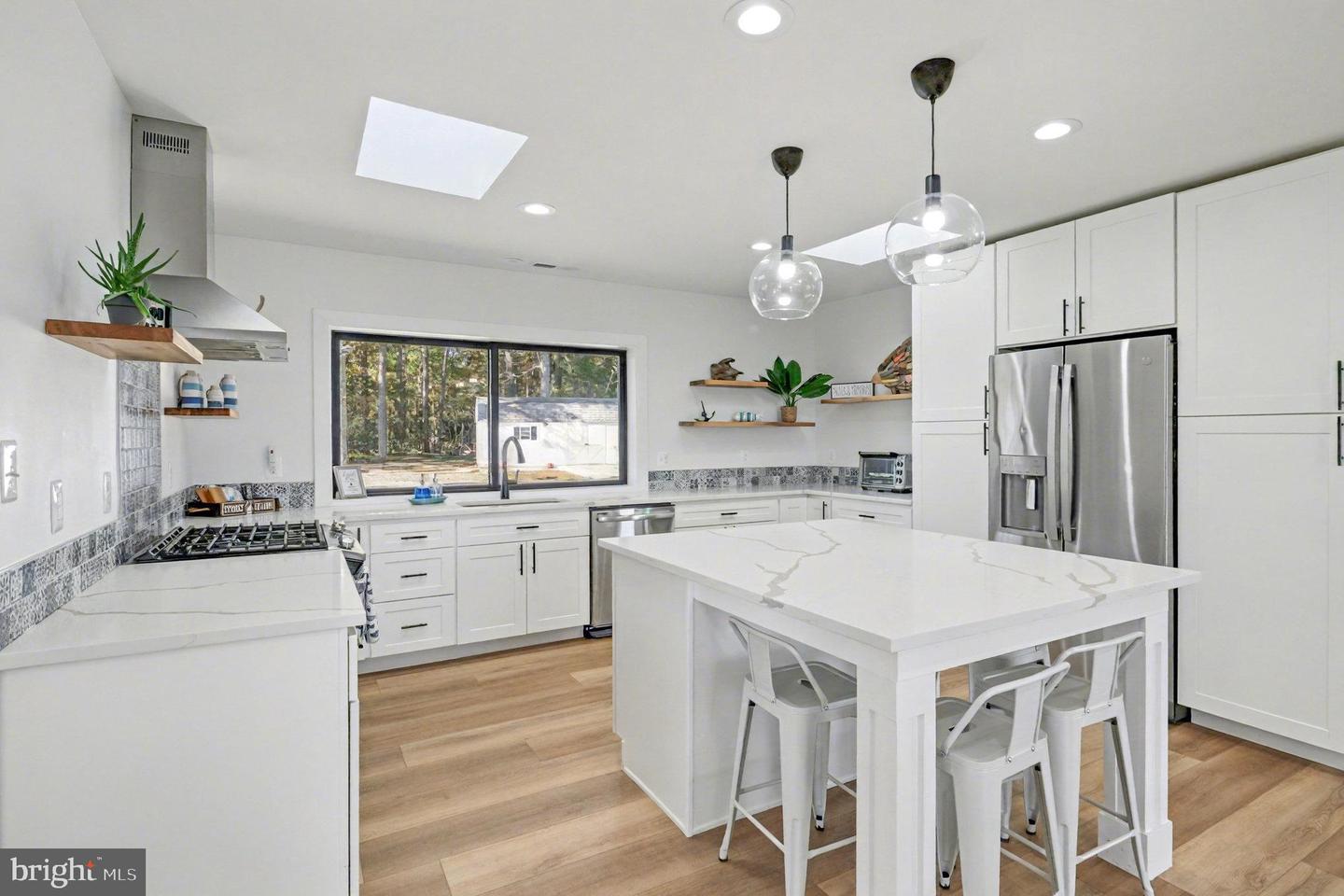 160 SHIPWATCH LN, REEDVILLE, Virginia 22539, 4 Bedrooms Bedrooms, 12 Rooms Rooms,3 BathroomsBathrooms,Residential,For sale,160 SHIPWATCH LN,VANV2001782 MLS # VANV2001782