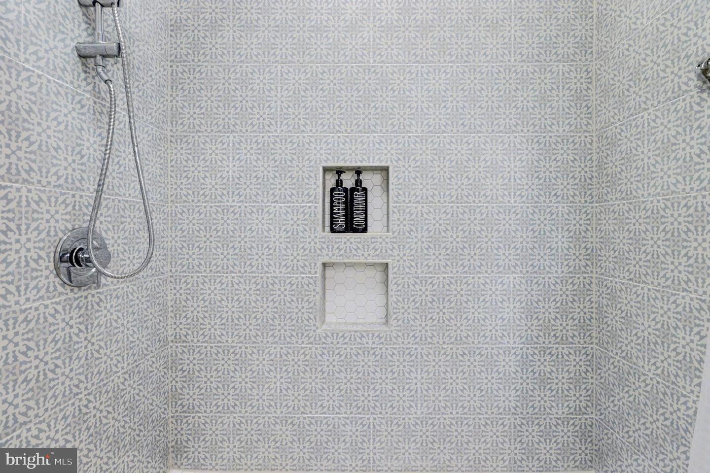 160 SHIPWATCH LN, REEDVILLE, Virginia 22539, 4 Bedrooms Bedrooms, 12 Rooms Rooms,3 BathroomsBathrooms,Residential,For sale,160 SHIPWATCH LN,VANV2001782 MLS # VANV2001782