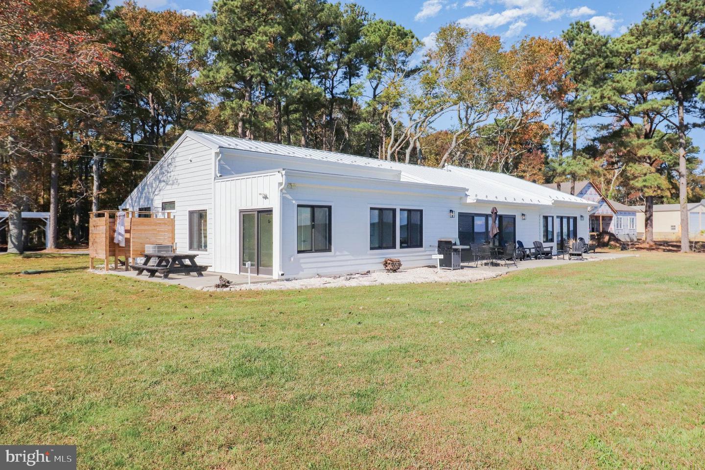 160 SHIPWATCH LN, REEDVILLE, Virginia 22539, 4 Bedrooms Bedrooms, 12 Rooms Rooms,3 BathroomsBathrooms,Residential,For sale,160 SHIPWATCH LN,VANV2001782 MLS # VANV2001782