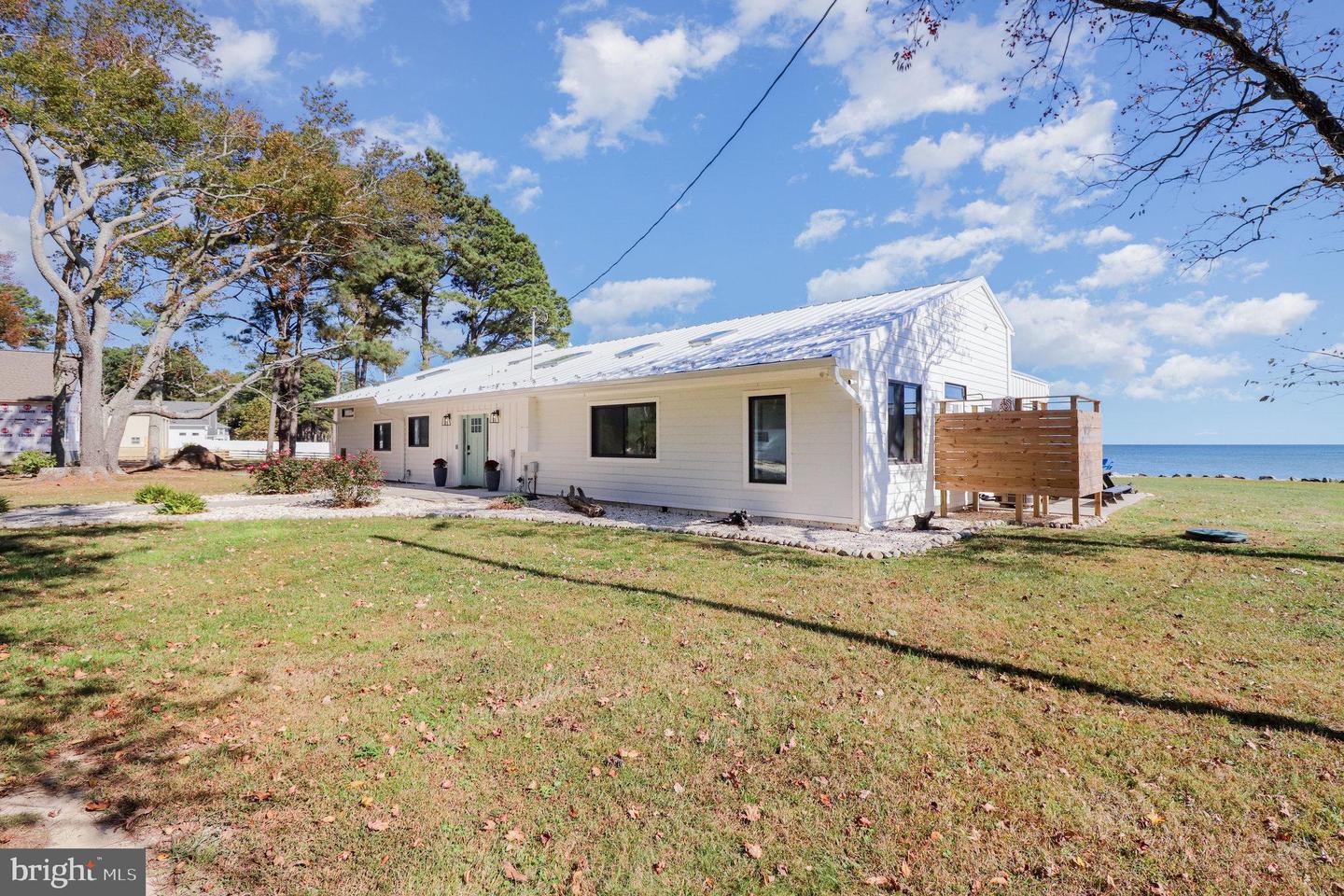 160 SHIPWATCH LN, REEDVILLE, Virginia 22539, 4 Bedrooms Bedrooms, 12 Rooms Rooms,3 BathroomsBathrooms,Residential,For sale,160 SHIPWATCH LN,VANV2001782 MLS # VANV2001782