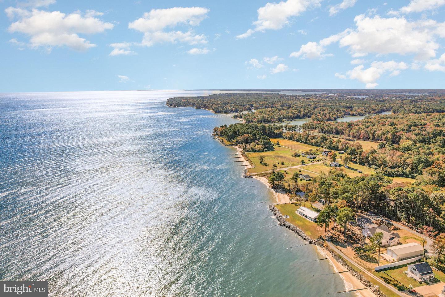 160 SHIPWATCH LN, REEDVILLE, Virginia 22539, 4 Bedrooms Bedrooms, 12 Rooms Rooms,3 BathroomsBathrooms,Residential,For sale,160 SHIPWATCH LN,VANV2001782 MLS # VANV2001782