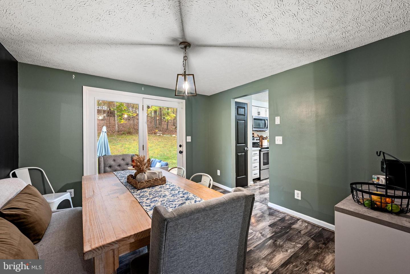 451 LAKESIDE DR, FRONT ROYAL, Virginia 22630, 5 Bedrooms Bedrooms, ,2 BathroomsBathrooms,Residential,For sale,451 LAKESIDE DR,VAWR2012604 MLS # VAWR2012604 451 LAKESIDE DR, FRONT ROYAL, Virginia 22630, 5 Bedrooms Bedrooms, ,2 BathroomsBathrooms,Residential,For sale,451 LAKESIDE DR,VAWR2012604 MLS # VAWR2012604