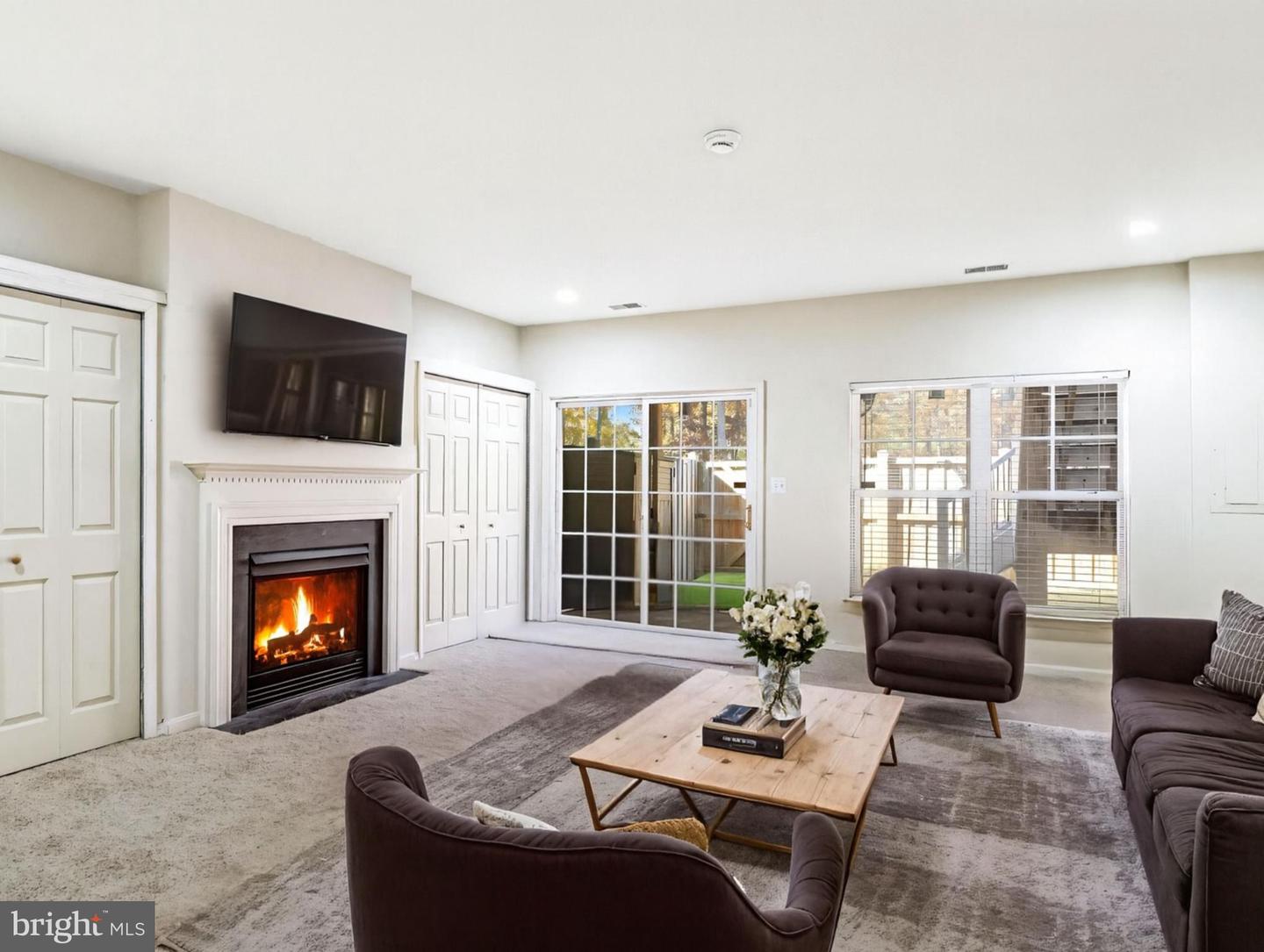 9073 RIBBON FALLS LOOP, BRISTOW, Virginia 20136, 4 Bedrooms Bedrooms, ,3 BathroomsBathrooms,Residential,For sale,9073 RIBBON FALLS LOOP,VAPW2106444 MLS # VAPW2106444 9073 RIBBON FALLS LOOP, BRISTOW, Virginia 20136, 4 Bedrooms Bedrooms, ,3 BathroomsBathrooms,Residential,For sale,9073 RIBBON FALLS LOOP,VAPW2106444 MLS # VAPW2106444