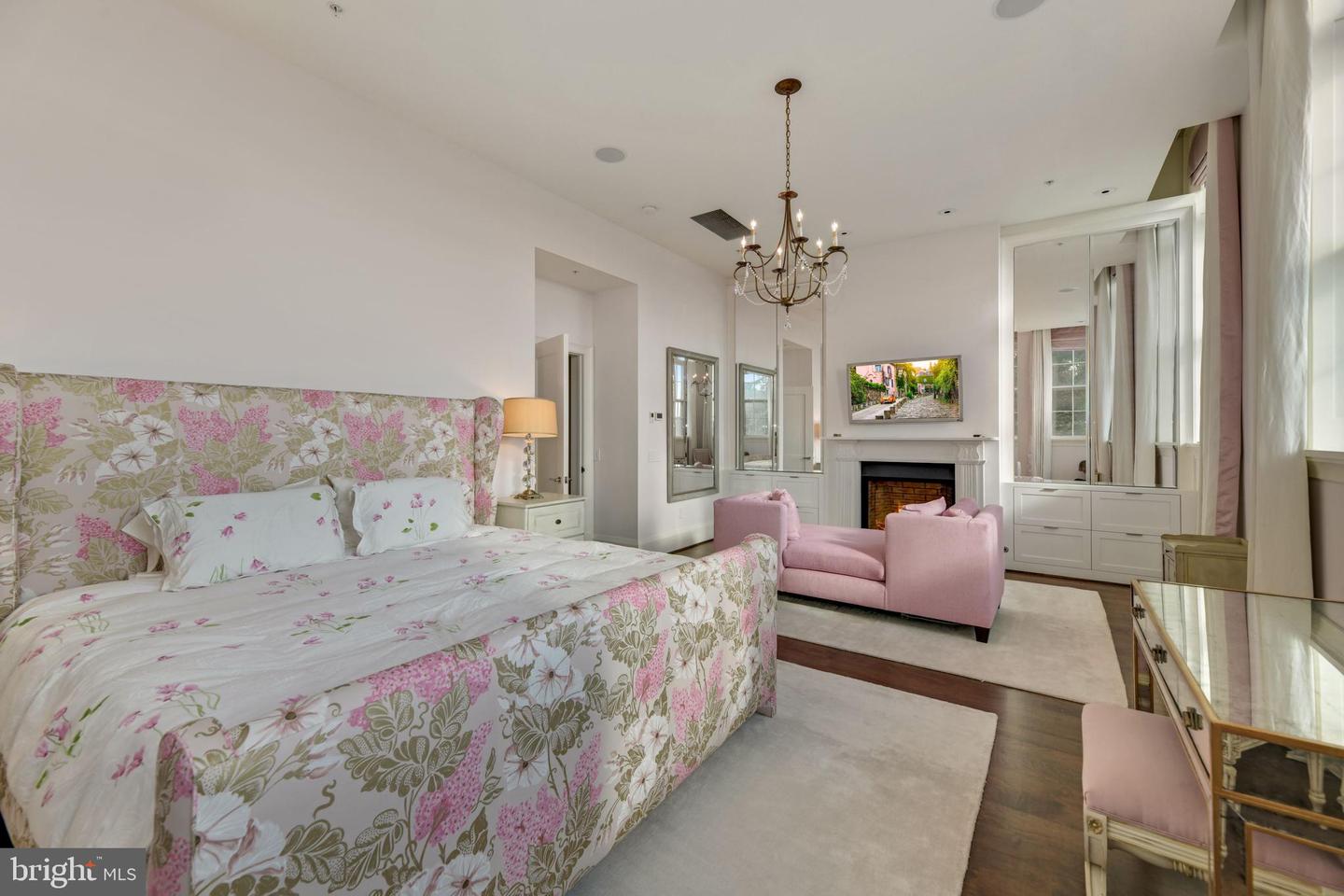 3329 PROSPECT ST NW #7, WASHINGTON, District Of Columbia 20007, 4 Bedrooms Bedrooms, ,4 BathroomsBathrooms,Residential,For sale,3329 PROSPECT ST NW #7,DCDC2228124 MLS # DCDC2228124 3329 PROSPECT ST NW #7, WASHINGTON, District Of Columbia 20007, 4 Bedrooms Bedrooms, ,4 BathroomsBathrooms,Residential,For sale,3329 PROSPECT ST NW #7,DCDC2228124 MLS # DCDC2228124