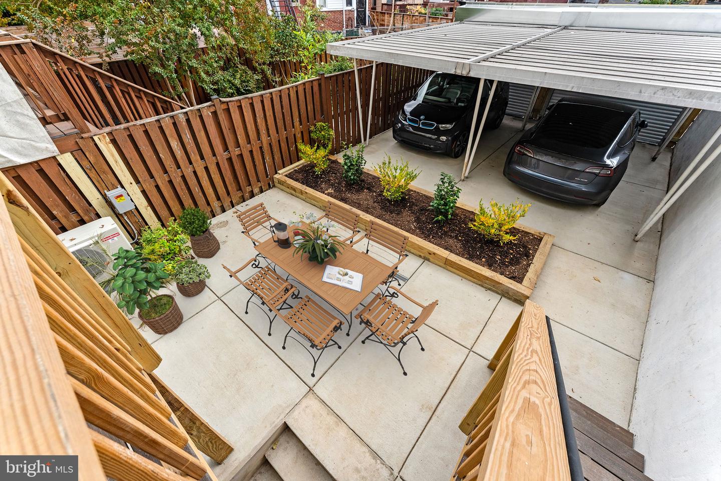 1417 POTOMAC AVE SE, WASHINGTON, District Of Columbia 20003, 4 Bedrooms Bedrooms, ,3 BathroomsBathrooms,Residential,For sale,1417 POTOMAC AVE SE,DCDC2228238 MLS # DCDC2228238 1417 POTOMAC AVE SE, WASHINGTON, District Of Columbia 20003, 4 Bedrooms Bedrooms, ,3 BathroomsBathrooms,Residential,For sale,1417 POTOMAC AVE SE,DCDC2228238 MLS # DCDC2228238