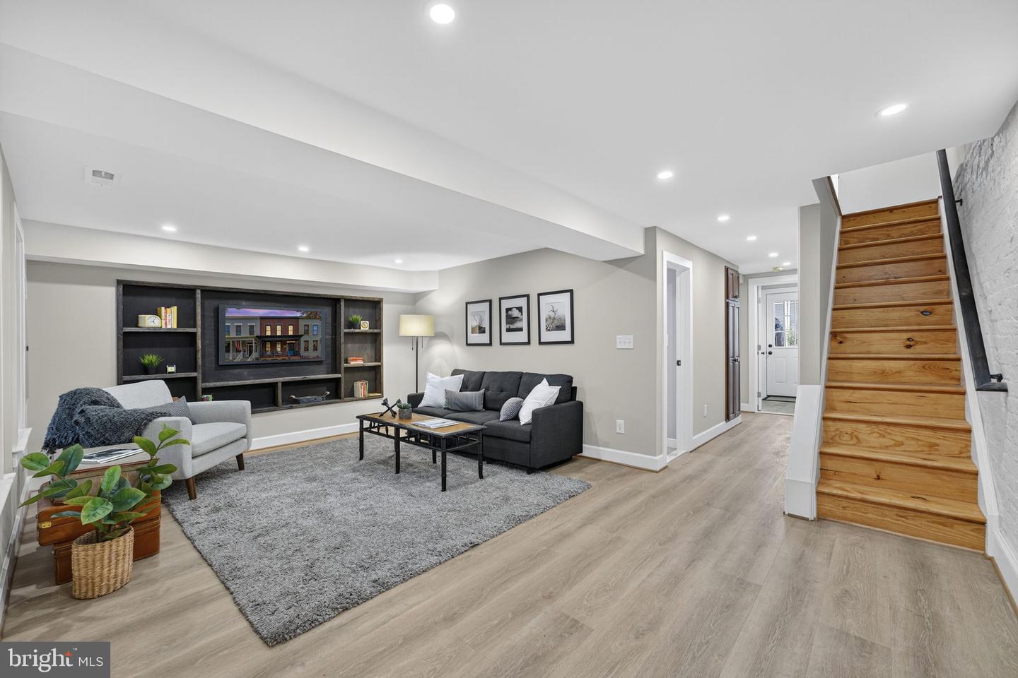 1417 POTOMAC AVE SE, WASHINGTON, District Of Columbia 20003, 4 Bedrooms Bedrooms, ,3 BathroomsBathrooms,Residential,For sale,1417 POTOMAC AVE SE,DCDC2228238 MLS # DCDC2228238 1417 POTOMAC AVE SE, WASHINGTON, District Of Columbia 20003, 4 Bedrooms Bedrooms, ,3 BathroomsBathrooms,Residential,For sale,1417 POTOMAC AVE SE,DCDC2228238 MLS # DCDC2228238