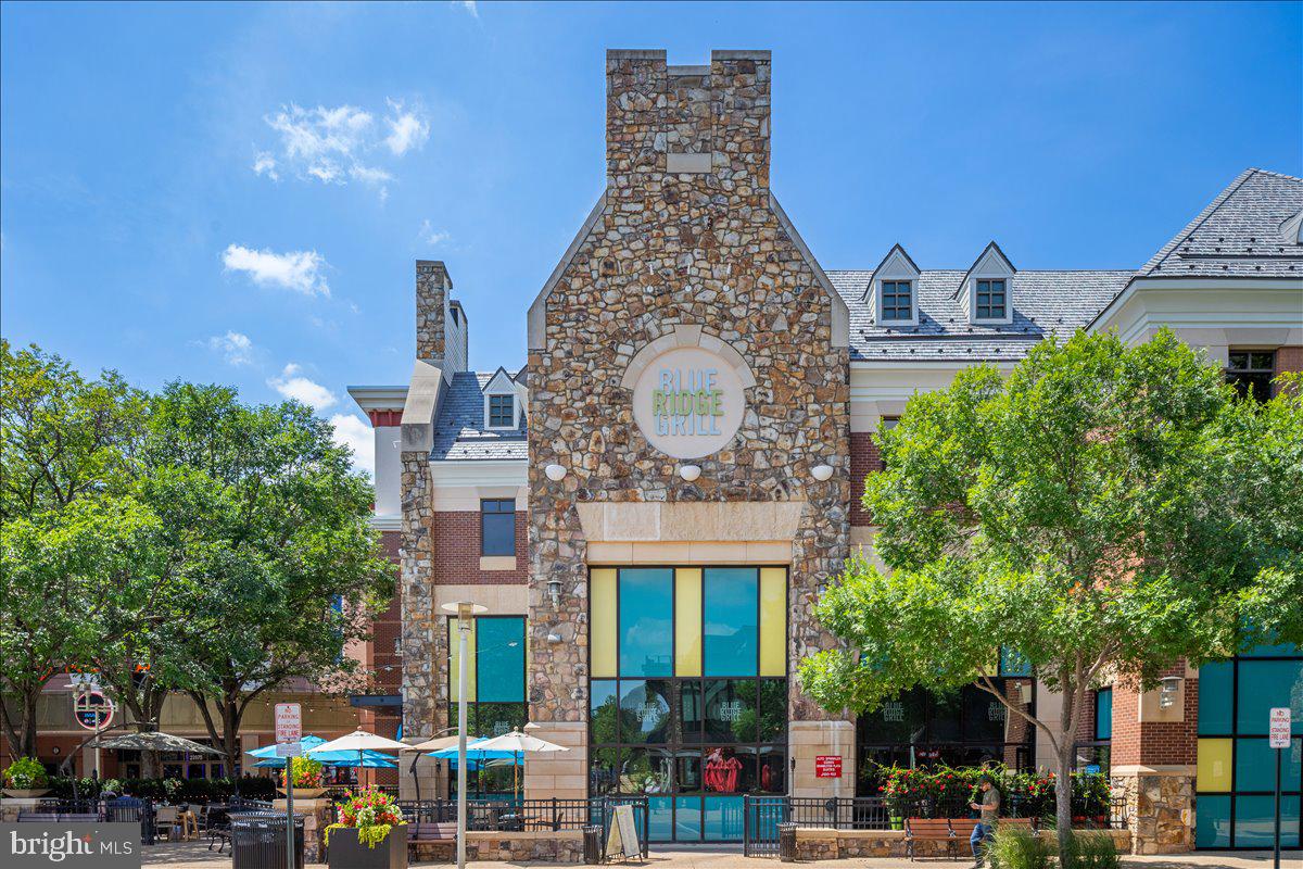 42533 MAGELLAN SQ, BRAMBLETON, Virginia 20148, 3 Bedrooms Bedrooms, ,2 BathroomsBathrooms,Residential,For sale,42533 MAGELLAN SQ,VALO2109420 MLS # VALO2109420 42533 MAGELLAN SQ, BRAMBLETON, Virginia 20148, 3 Bedrooms Bedrooms, ,2 BathroomsBathrooms,Residential,For sale,42533 MAGELLAN SQ,VALO2109420 MLS # VALO2109420