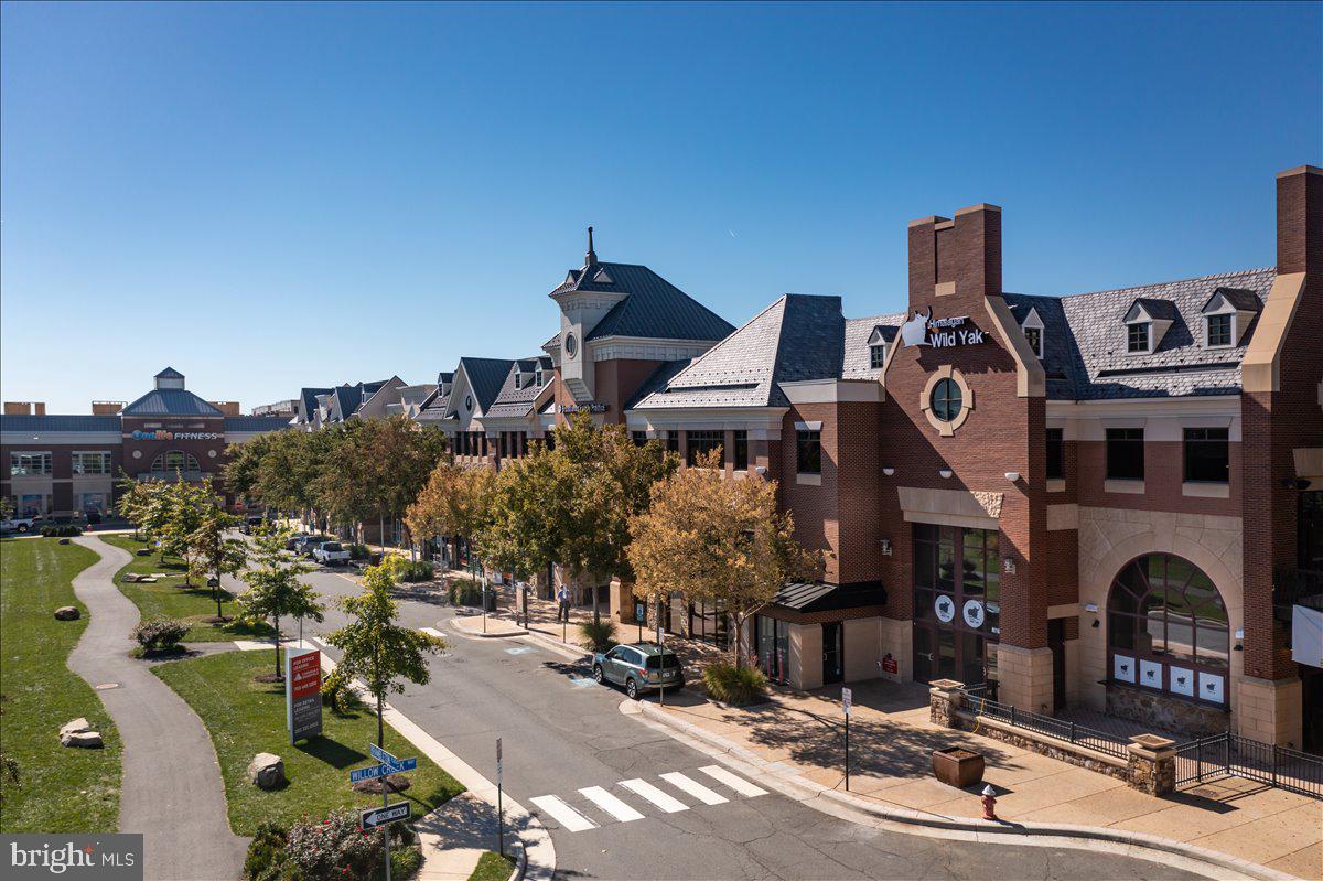 42533 MAGELLAN SQ, BRAMBLETON, Virginia 20148, 3 Bedrooms Bedrooms, ,2 BathroomsBathrooms,Residential,For sale,42533 MAGELLAN SQ,VALO2109420 MLS # VALO2109420 42533 MAGELLAN SQ, BRAMBLETON, Virginia 20148, 3 Bedrooms Bedrooms, ,2 BathroomsBathrooms,Residential,For sale,42533 MAGELLAN SQ,VALO2109420 MLS # VALO2109420