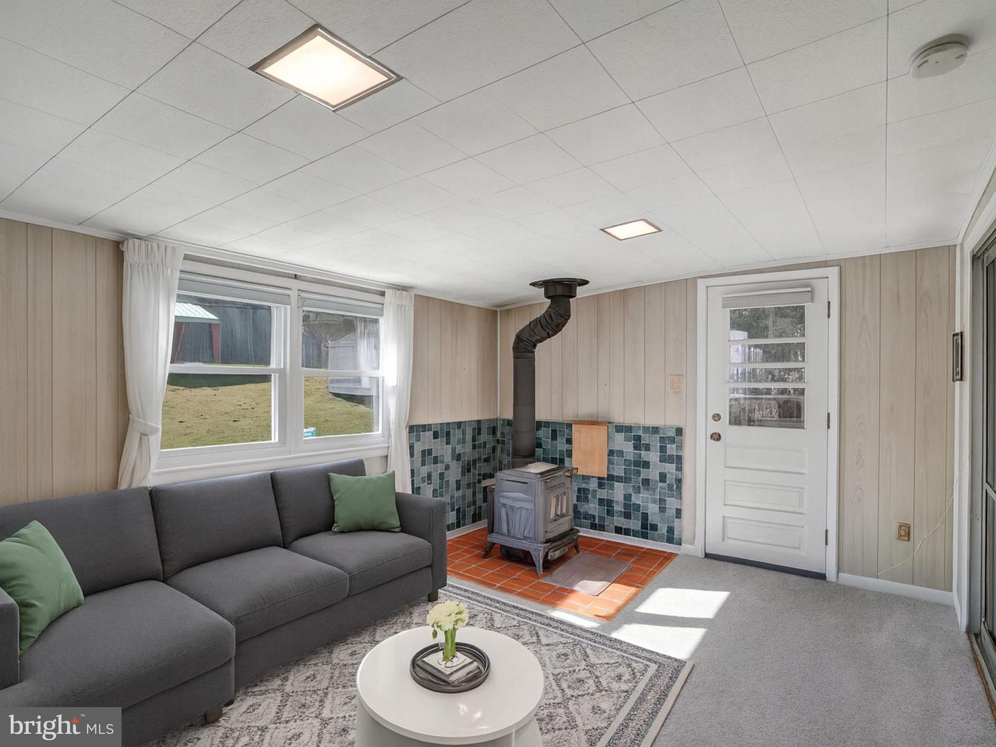 3723 FAIRFIELD LN, WOODBRIDGE, Virginia 22193, 3 Bedrooms Bedrooms, ,2 BathroomsBathrooms,Residential,For sale,3723 FAIRFIELD LN,VAPW2106520 MLS # VAPW2106520 3723 FAIRFIELD LN, WOODBRIDGE, Virginia 22193, 3 Bedrooms Bedrooms, ,2 BathroomsBathrooms,Residential,For sale,3723 FAIRFIELD LN,VAPW2106520 MLS # VAPW2106520