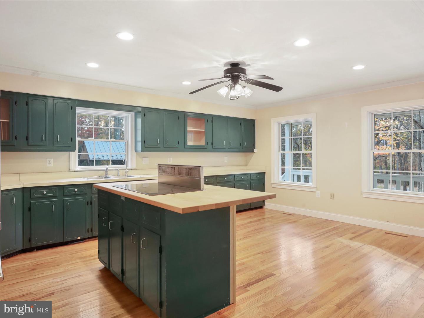 509 MILFORD LN, FORT VALLEY, Virginia 22652, 3 Bedrooms Bedrooms, ,2 BathroomsBathrooms,Residential,For sale,509 MILFORD LN,VASH2012834 MLS # VASH2012834 509 MILFORD LN, FORT VALLEY, Virginia 22652, 3 Bedrooms Bedrooms, ,2 BathroomsBathrooms,Residential,For sale,509 MILFORD LN,VASH2012834 MLS # VASH2012834