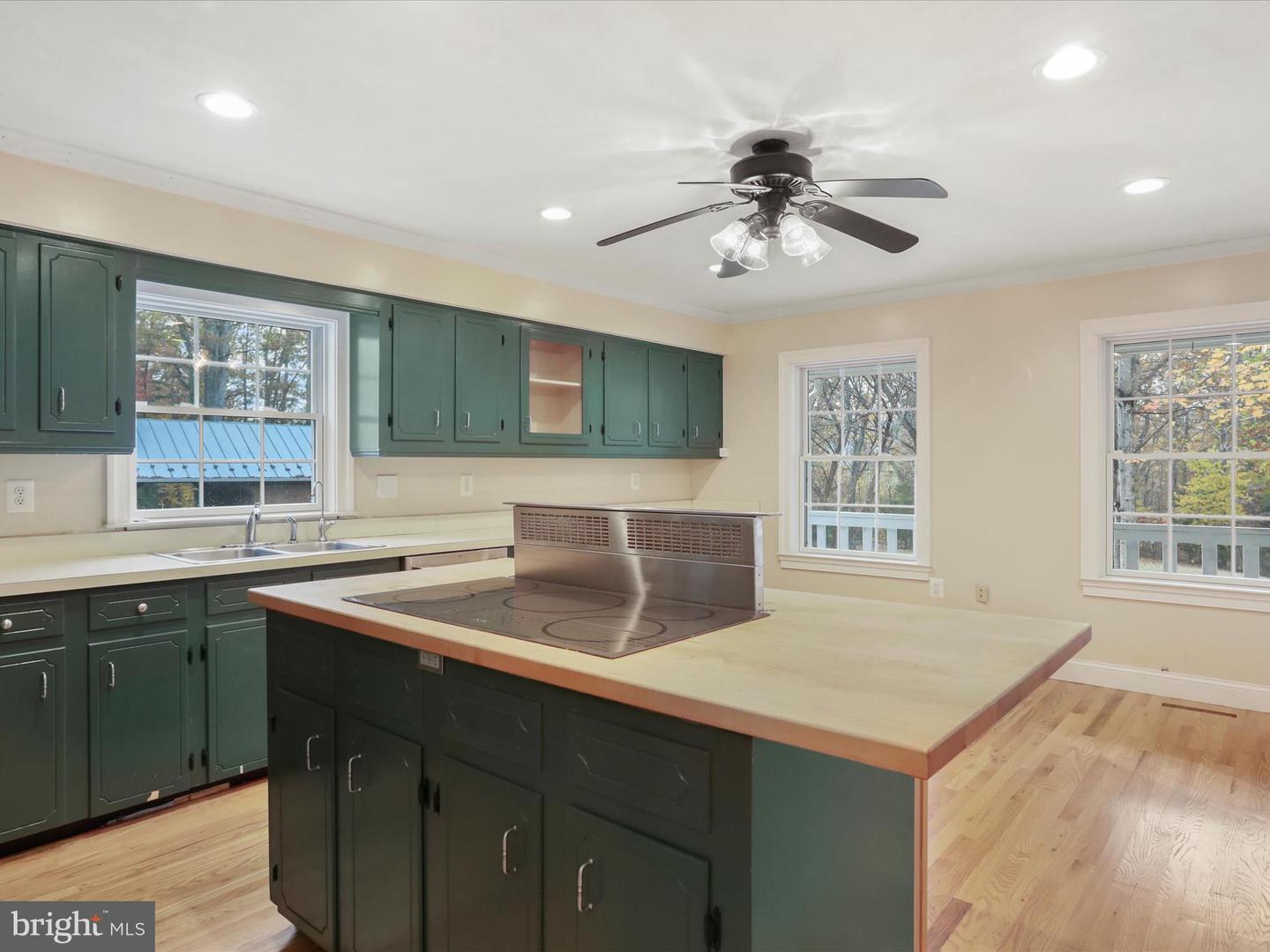 509 MILFORD LN, FORT VALLEY, Virginia 22652, 3 Bedrooms Bedrooms, ,2 BathroomsBathrooms,Residential,For sale,509 MILFORD LN,VASH2012834 MLS # VASH2012834 509 MILFORD LN, FORT VALLEY, Virginia 22652, 3 Bedrooms Bedrooms, ,2 BathroomsBathrooms,Residential,For sale,509 MILFORD LN,VASH2012834 MLS # VASH2012834