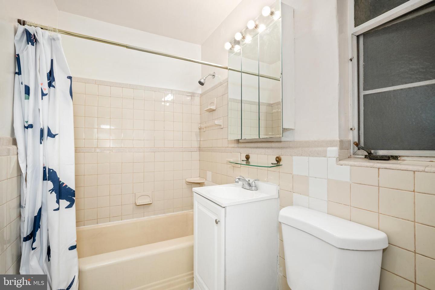 2500 Q ST NW #449, WASHINGTON, District Of Columbia 20007, 1 Bedroom Bedrooms, ,1 BathroomBathrooms,Residential,For sale,2500 Q ST NW #449,DCDC2228402 MLS # DCDC2228402 2500 Q ST NW #449, WASHINGTON, District Of Columbia 20007, 1 Bedroom Bedrooms, ,1 BathroomBathrooms,Residential,For sale,2500 Q ST NW #449,DCDC2228402 MLS # DCDC2228402