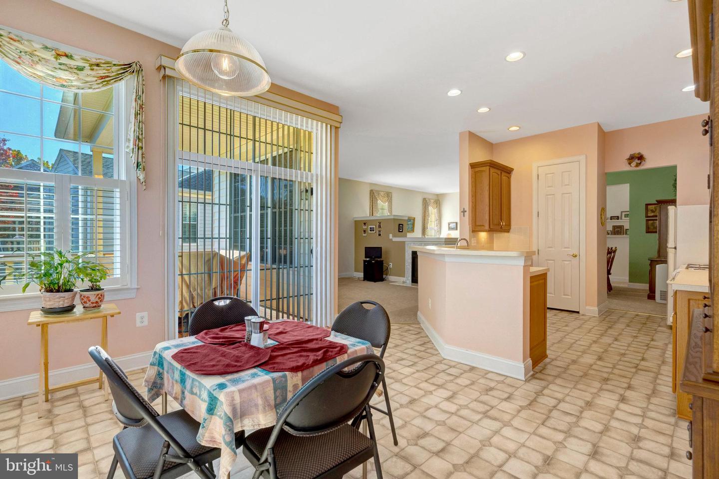 5226 CANYON CREEK WAY, HAYMARKET, Virginia 20169, 2 Bedrooms Bedrooms, ,2 BathroomsBathrooms,Residential,For sale,5226 CANYON CREEK WAY,VAPW2106562 MLS # VAPW2106562