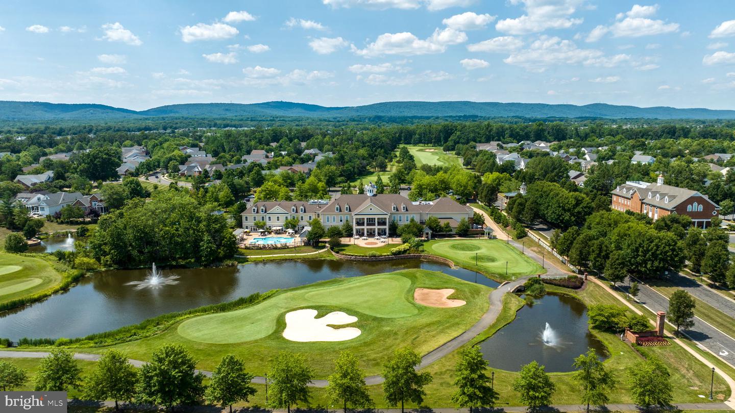 5226 CANYON CREEK WAY, HAYMARKET, Virginia 20169, 2 Bedrooms Bedrooms, ,2 BathroomsBathrooms,Residential,For sale,5226 CANYON CREEK WAY,VAPW2106562 MLS # VAPW2106562