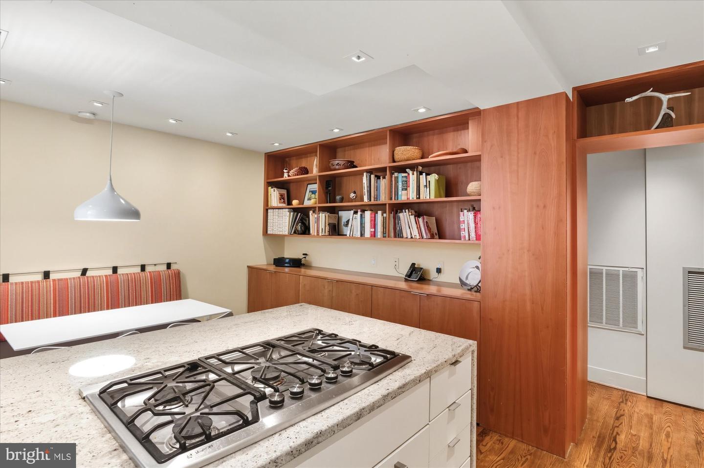 2101 CONNECTICUT AVE NW #53, WASHINGTON, District Of Columbia 20008, 3 Bedrooms Bedrooms, ,2 BathroomsBathrooms,Residential,For sale,2101 CONNECTICUT AVE NW #53,DCDC2228408 MLS # DCDC2228408