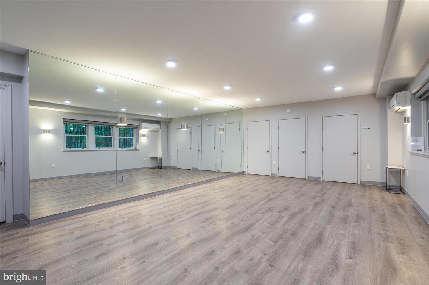 2101 CONNECTICUT AVE NW #53, WASHINGTON, District Of Columbia 20008, 3 Bedrooms Bedrooms, ,2 BathroomsBathrooms,Residential,For sale,2101 CONNECTICUT AVE NW #53,DCDC2228408 MLS # DCDC2228408