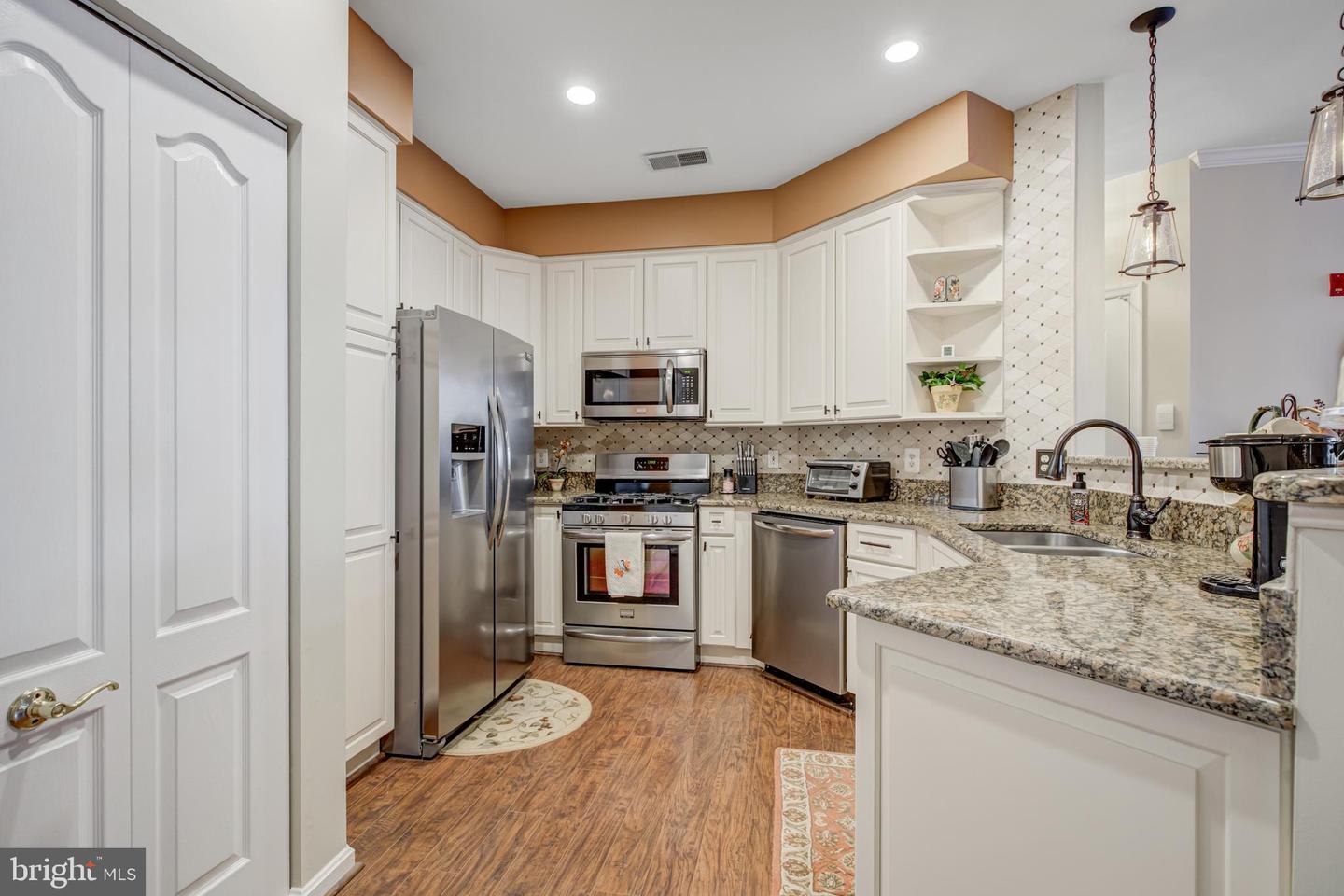 7708-C HAYNES POINT WAY #9C, ALEXANDRIA, Virginia 22315, 3 Bedrooms Bedrooms, ,2 BathroomsBathrooms,Residential,For sale,7708-C HAYNES POINT WAY #9C,VAFX2275852 MLS # VAFX2275852 7708-C HAYNES POINT WAY #9C, ALEXANDRIA, Virginia 22315, 3 Bedrooms Bedrooms, ,2 BathroomsBathrooms,Residential,For sale,7708-C HAYNES POINT WAY #9C,VAFX2275852 MLS # VAFX2275852