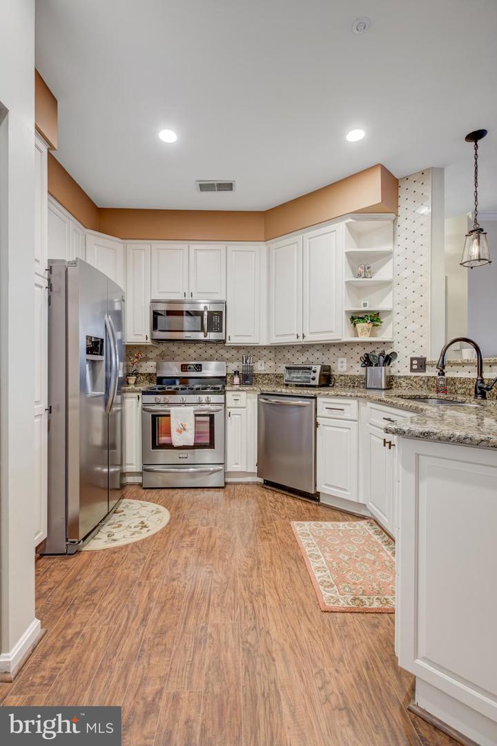 7708-C HAYNES POINT WAY #9C, ALEXANDRIA, Virginia 22315, 3 Bedrooms Bedrooms, ,2 BathroomsBathrooms,Residential,For sale,7708-C HAYNES POINT WAY #9C,VAFX2275852 MLS # VAFX2275852 7708-C HAYNES POINT WAY #9C, ALEXANDRIA, Virginia 22315, 3 Bedrooms Bedrooms, ,2 BathroomsBathrooms,Residential,For sale,7708-C HAYNES POINT WAY #9C,VAFX2275852 MLS # VAFX2275852