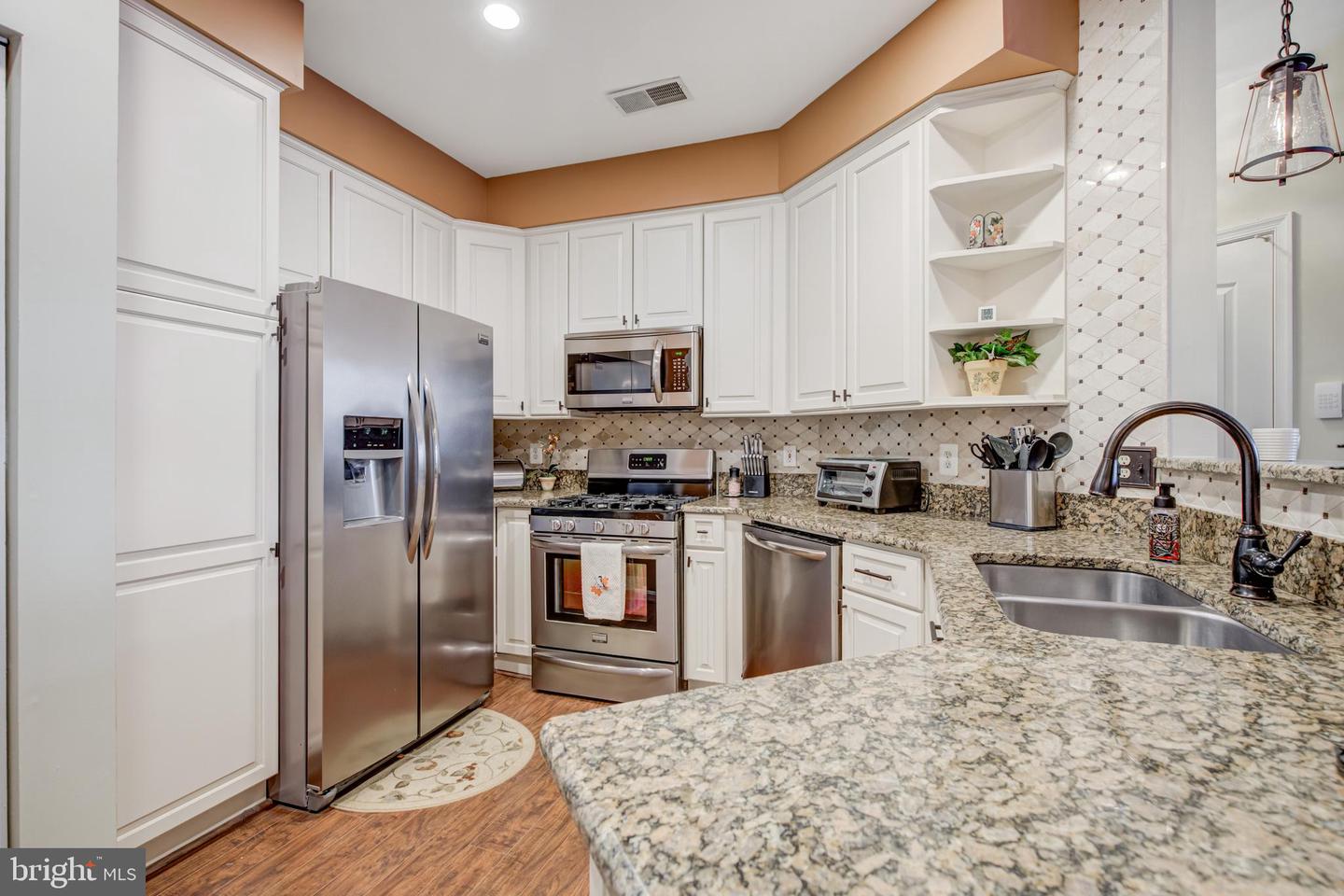 7708-C HAYNES POINT WAY #9C, ALEXANDRIA, Virginia 22315, 3 Bedrooms Bedrooms, ,2 BathroomsBathrooms,Residential,For sale,7708-C HAYNES POINT WAY #9C,VAFX2275852 MLS # VAFX2275852 7708-C HAYNES POINT WAY #9C, ALEXANDRIA, Virginia 22315, 3 Bedrooms Bedrooms, ,2 BathroomsBathrooms,Residential,For sale,7708-C HAYNES POINT WAY #9C,VAFX2275852 MLS # VAFX2275852