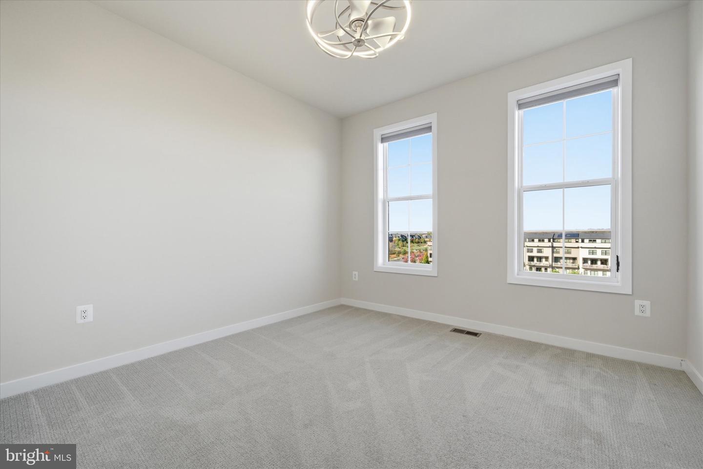 22361 ROANOKE RISE TER, ASHBURN, Virginia 20148, 3 Bedrooms Bedrooms, ,2 BathroomsBathrooms,Residential,For sale,22361 ROANOKE RISE TER,VALO2109518 MLS # VALO2109518 22361 ROANOKE RISE TER, ASHBURN, Virginia 20148, 3 Bedrooms Bedrooms, ,2 BathroomsBathrooms,Residential,For sale,22361 ROANOKE RISE TER,VALO2109518 MLS # VALO2109518