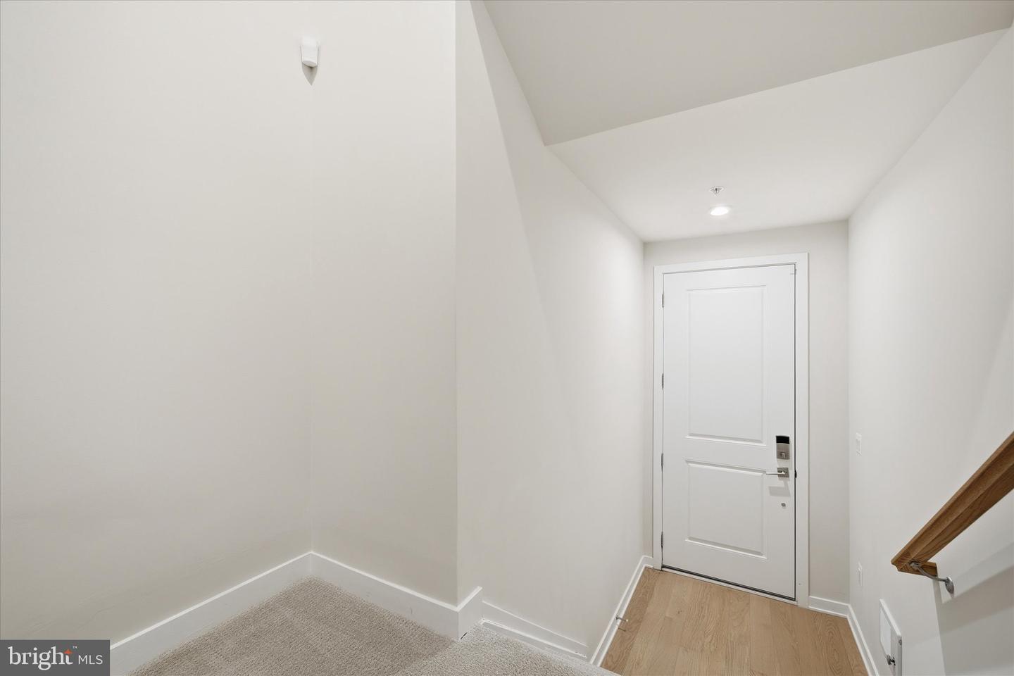 22361 ROANOKE RISE TER, ASHBURN, Virginia 20148, 3 Bedrooms Bedrooms, ,2 BathroomsBathrooms,Residential,For sale,22361 ROANOKE RISE TER,VALO2109518 MLS # VALO2109518 22361 ROANOKE RISE TER, ASHBURN, Virginia 20148, 3 Bedrooms Bedrooms, ,2 BathroomsBathrooms,Residential,For sale,22361 ROANOKE RISE TER,VALO2109518 MLS # VALO2109518