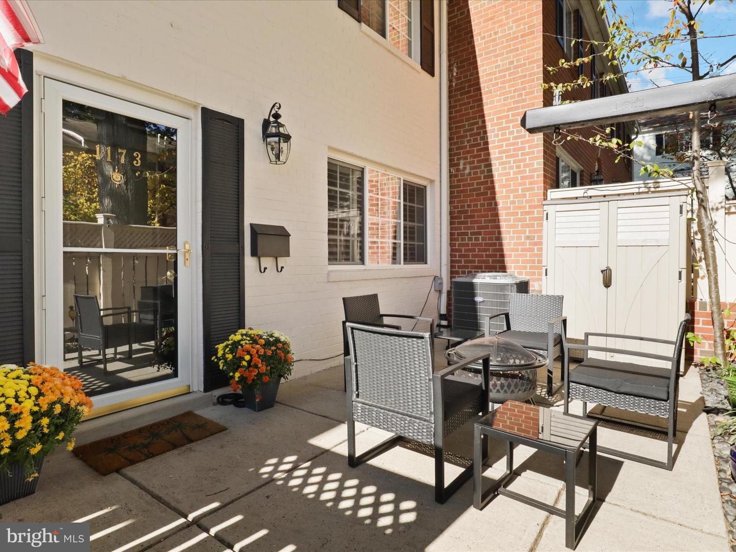 1173 N VAN DORN ST, ALEXANDRIA, Virginia 22304, 3 Bedrooms Bedrooms, ,2 BathroomsBathrooms,Residential,For sale,1173 N VAN DORN ST,VAAX2051140 MLS # VAAX2051140 1173 N VAN DORN ST, ALEXANDRIA, Virginia 22304, 3 Bedrooms Bedrooms, ,2 BathroomsBathrooms,Residential,For sale,1173 N VAN DORN ST,VAAX2051140 MLS # VAAX2051140