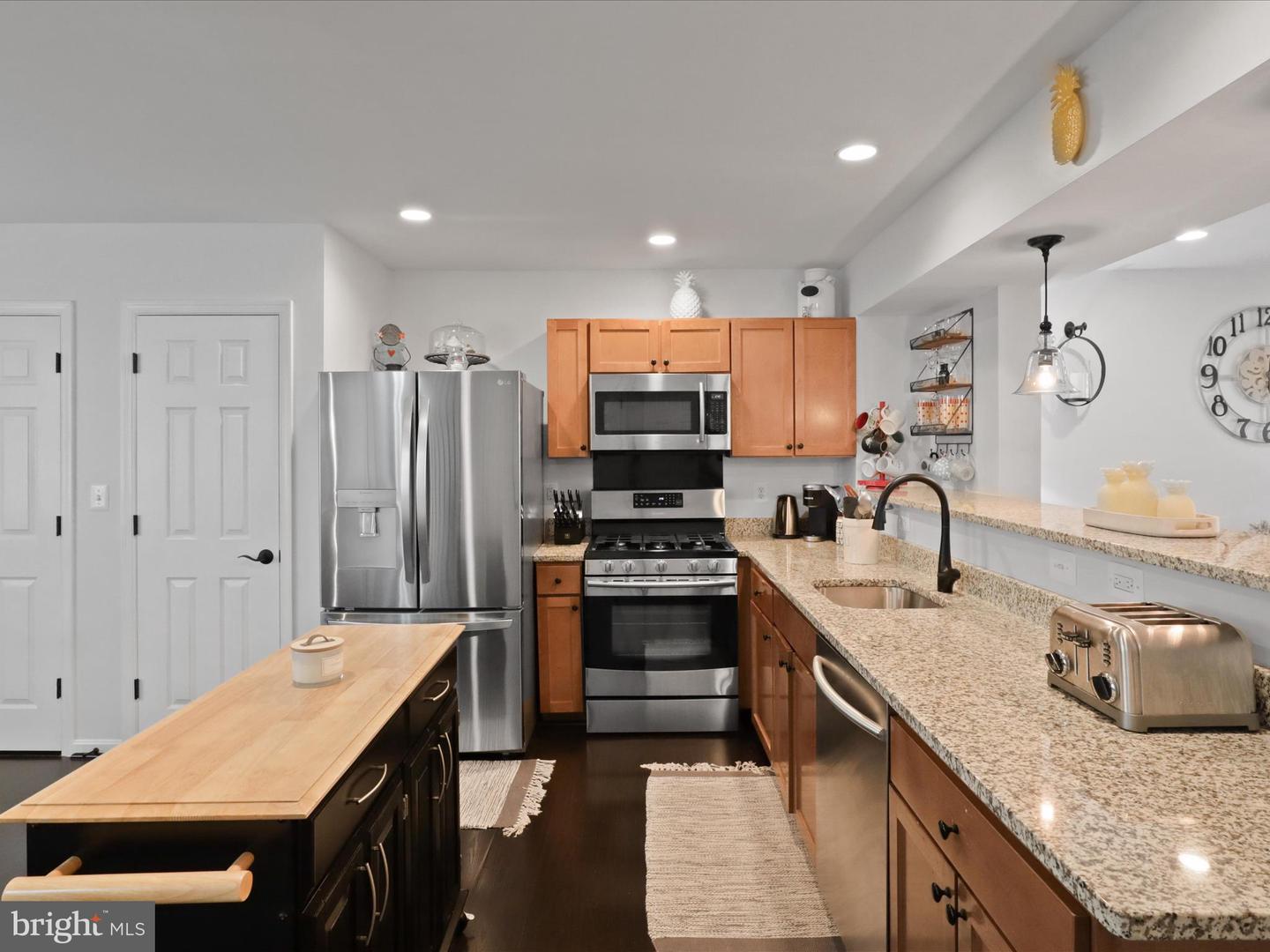 1173 N VAN DORN ST, ALEXANDRIA, Virginia 22304, 3 Bedrooms Bedrooms, ,2 BathroomsBathrooms,Residential,For sale,1173 N VAN DORN ST,VAAX2051140 MLS # VAAX2051140 1173 N VAN DORN ST, ALEXANDRIA, Virginia 22304, 3 Bedrooms Bedrooms, ,2 BathroomsBathrooms,Residential,For sale,1173 N VAN DORN ST,VAAX2051140 MLS # VAAX2051140