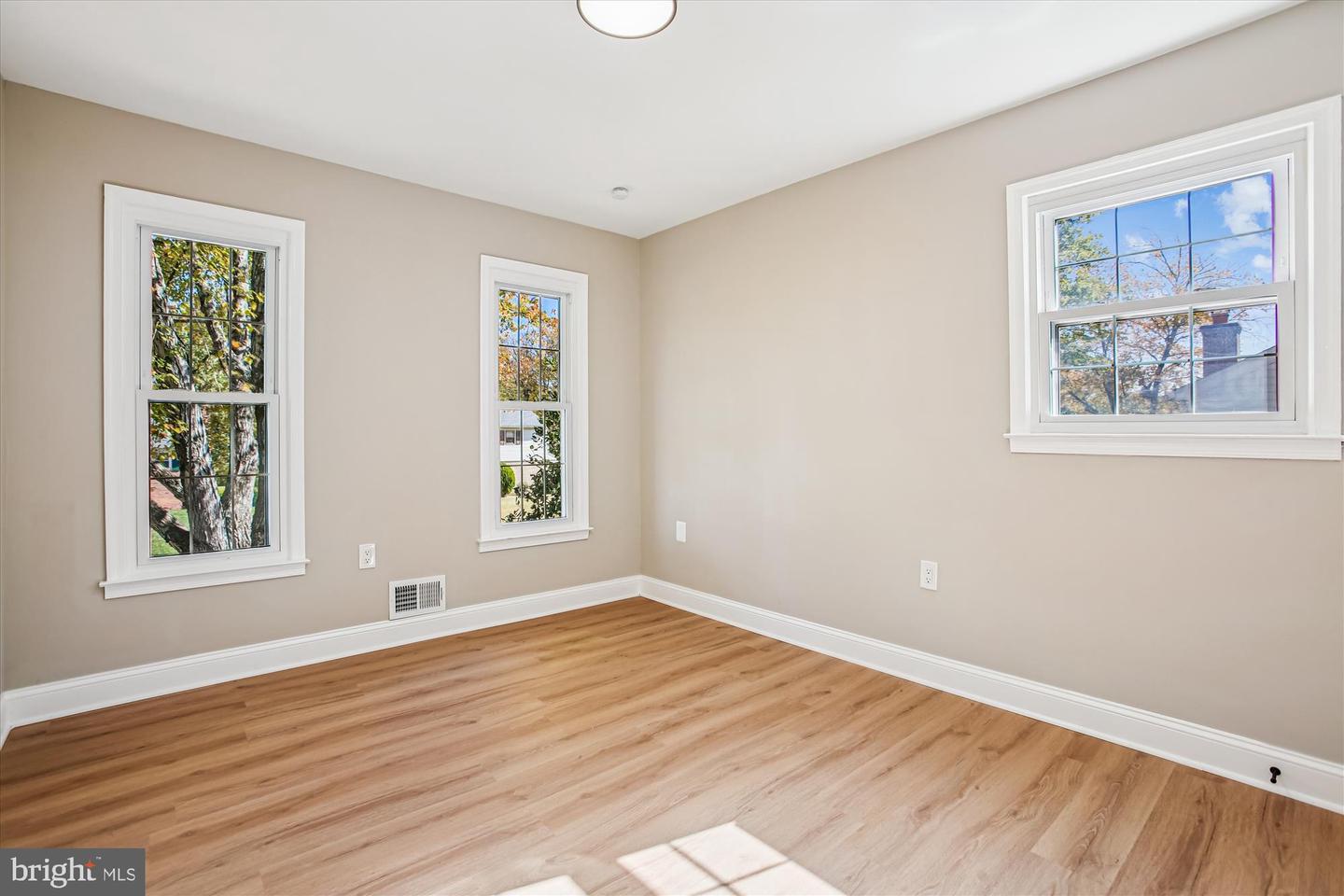 8218 ORVILLE, ALEXANDRIA, Virginia 22309, 4 Bedrooms Bedrooms, 7 Rooms Rooms,3 BathroomsBathrooms,Residential,For sale,8218 ORVILLE,VAFX2276054 MLS # VAFX2276054 8218 ORVILLE, ALEXANDRIA, Virginia 22309, 4 Bedrooms Bedrooms, 7 Rooms Rooms,3 BathroomsBathrooms,Residential,For sale,8218 ORVILLE,VAFX2276054 MLS # VAFX2276054