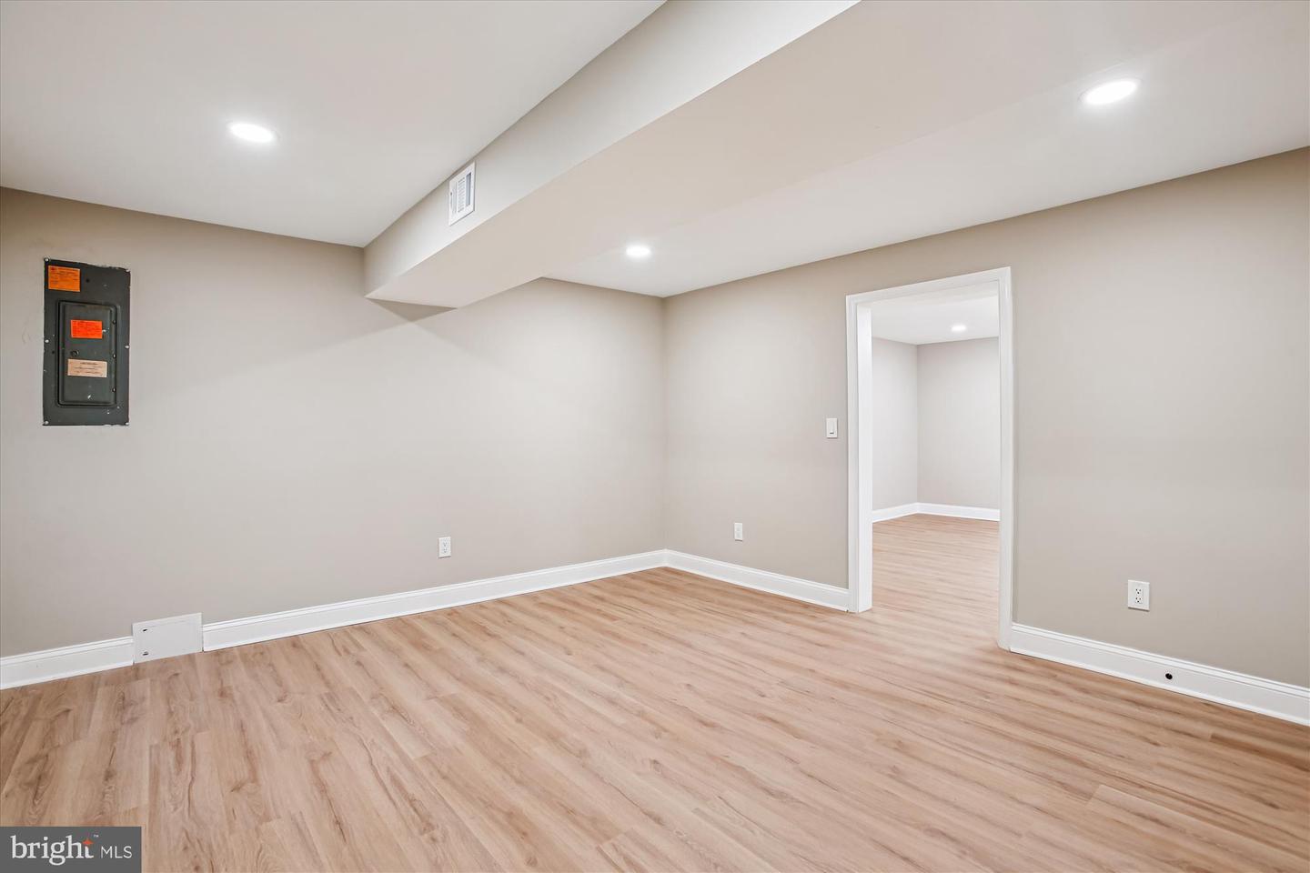 8218 ORVILLE, ALEXANDRIA, Virginia 22309, 4 Bedrooms Bedrooms, 7 Rooms Rooms,3 BathroomsBathrooms,Residential,For sale,8218 ORVILLE,VAFX2276054 MLS # VAFX2276054 8218 ORVILLE, ALEXANDRIA, Virginia 22309, 4 Bedrooms Bedrooms, 7 Rooms Rooms,3 BathroomsBathrooms,Residential,For sale,8218 ORVILLE,VAFX2276054 MLS # VAFX2276054