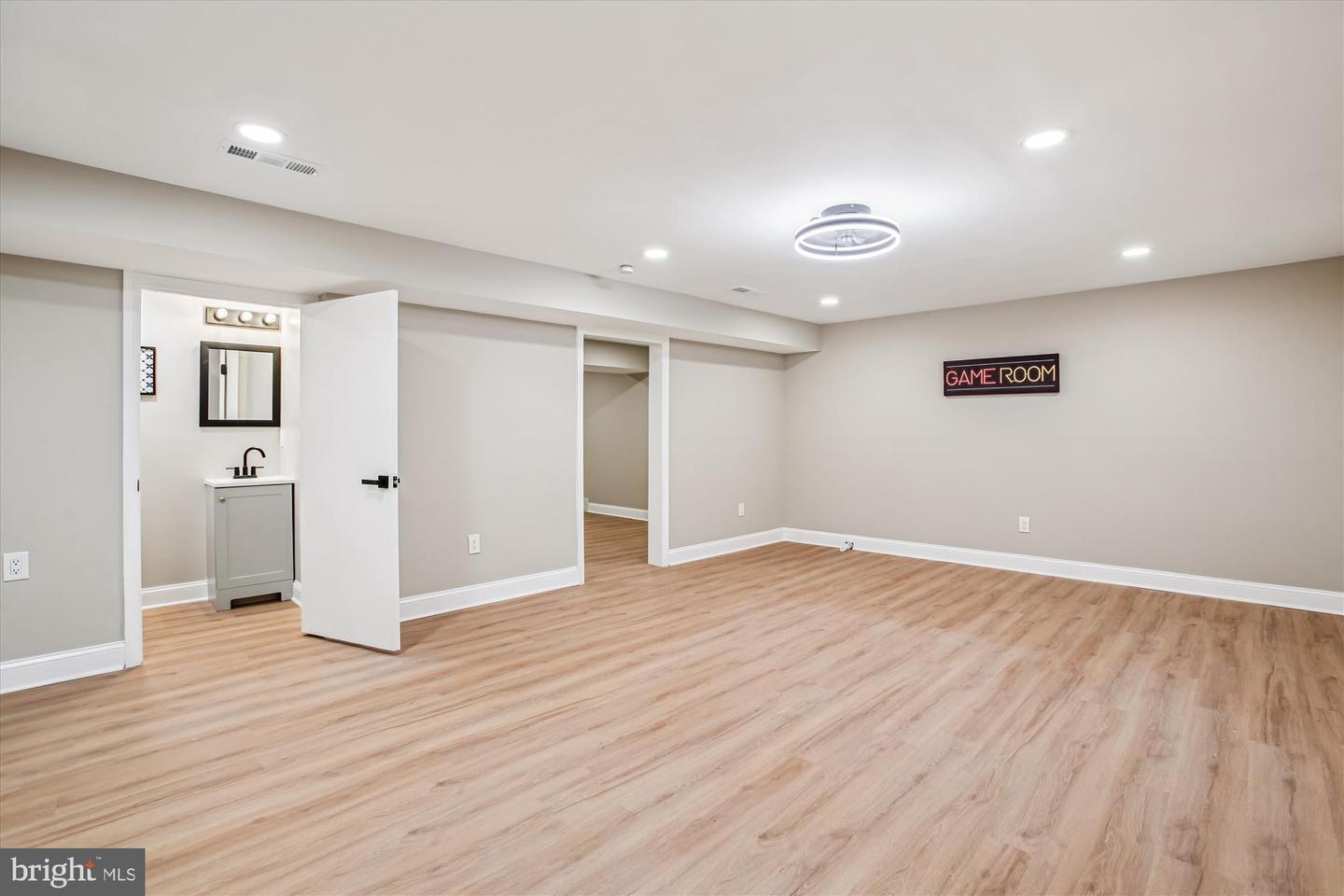 8218 ORVILLE, ALEXANDRIA, Virginia 22309, 4 Bedrooms Bedrooms, 7 Rooms Rooms,3 BathroomsBathrooms,Residential,For sale,8218 ORVILLE,VAFX2276054 MLS # VAFX2276054 8218 ORVILLE, ALEXANDRIA, Virginia 22309, 4 Bedrooms Bedrooms, 7 Rooms Rooms,3 BathroomsBathrooms,Residential,For sale,8218 ORVILLE,VAFX2276054 MLS # VAFX2276054