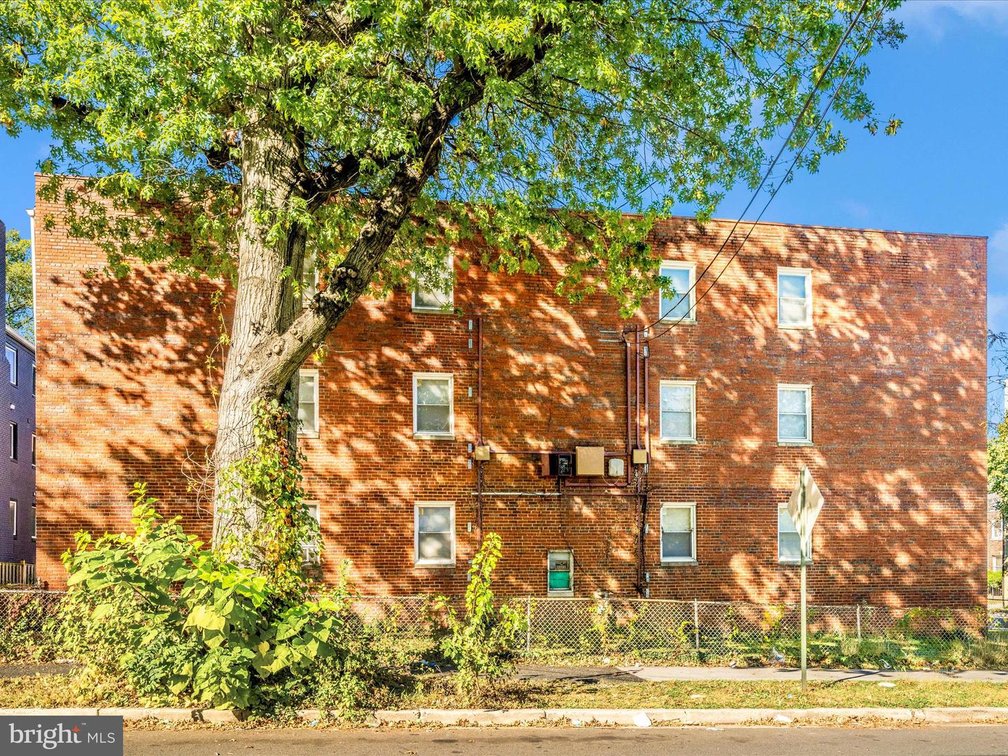 1745 T ST SE, WASHINGTON, District Of Columbia 20020, ,Land,For sale,1745 T ST SE,DCDC2229050 MLS # DCDC2229050