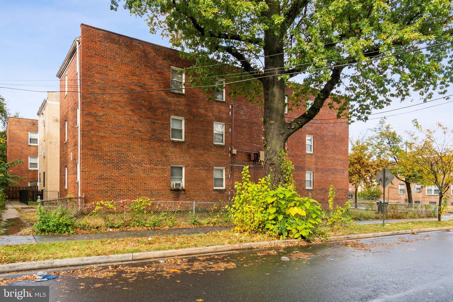 1745 T ST SE, WASHINGTON, District Of Columbia 20020, ,Land,For sale,1745 T ST SE,DCDC2229050 MLS # DCDC2229050