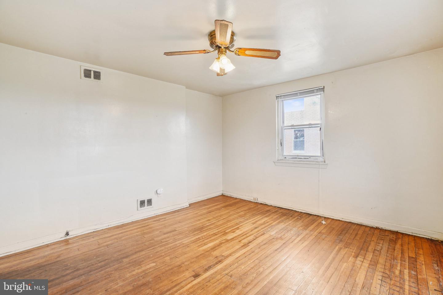 1745 T ST SE, WASHINGTON, District Of Columbia 20020, ,Land,For sale,1745 T ST SE,DCDC2229050 MLS # DCDC2229050