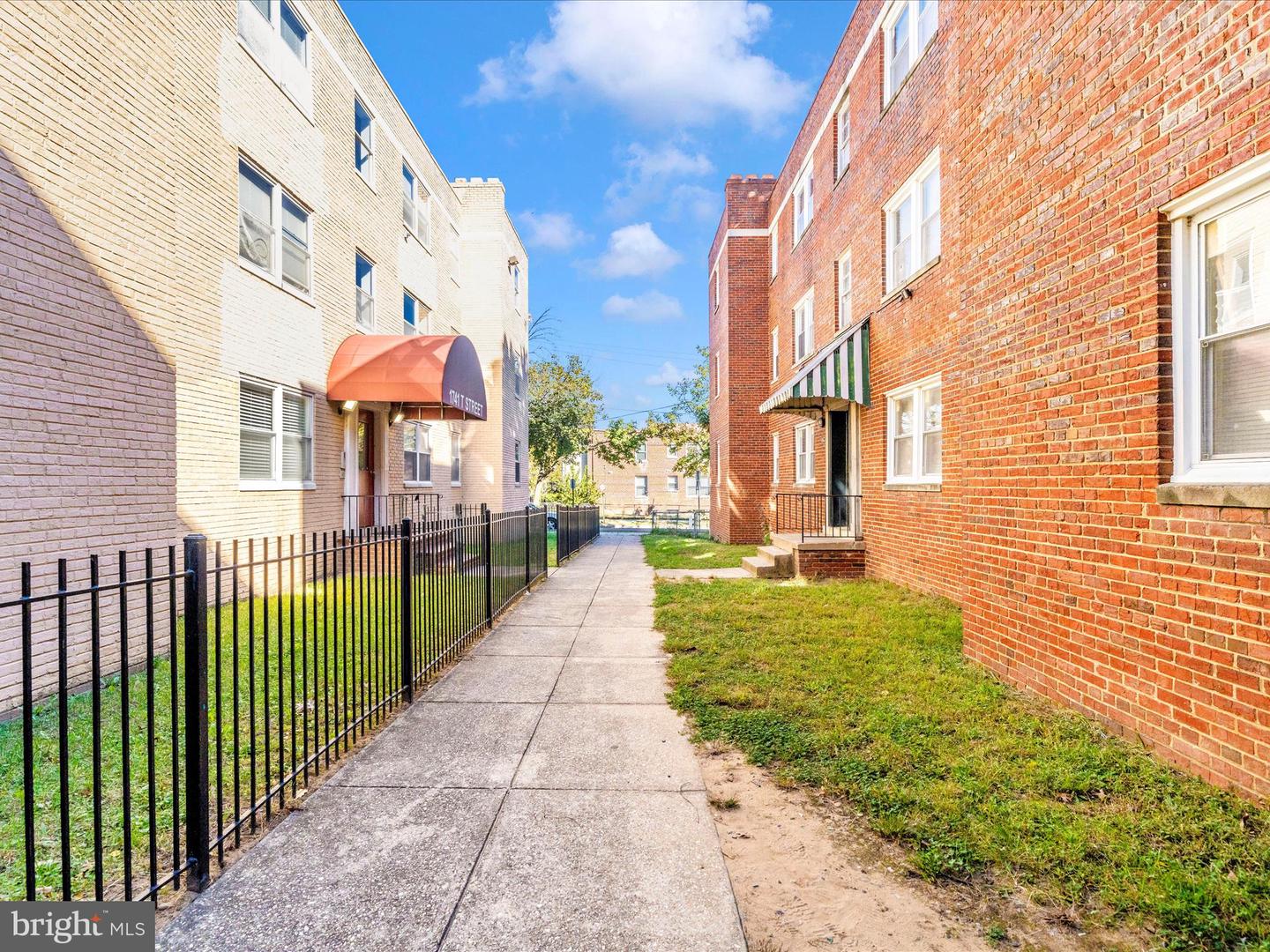 1745 T ST SE, WASHINGTON, District Of Columbia 20020, ,Land,For sale,1745 T ST SE,DCDC2229050 MLS # DCDC2229050