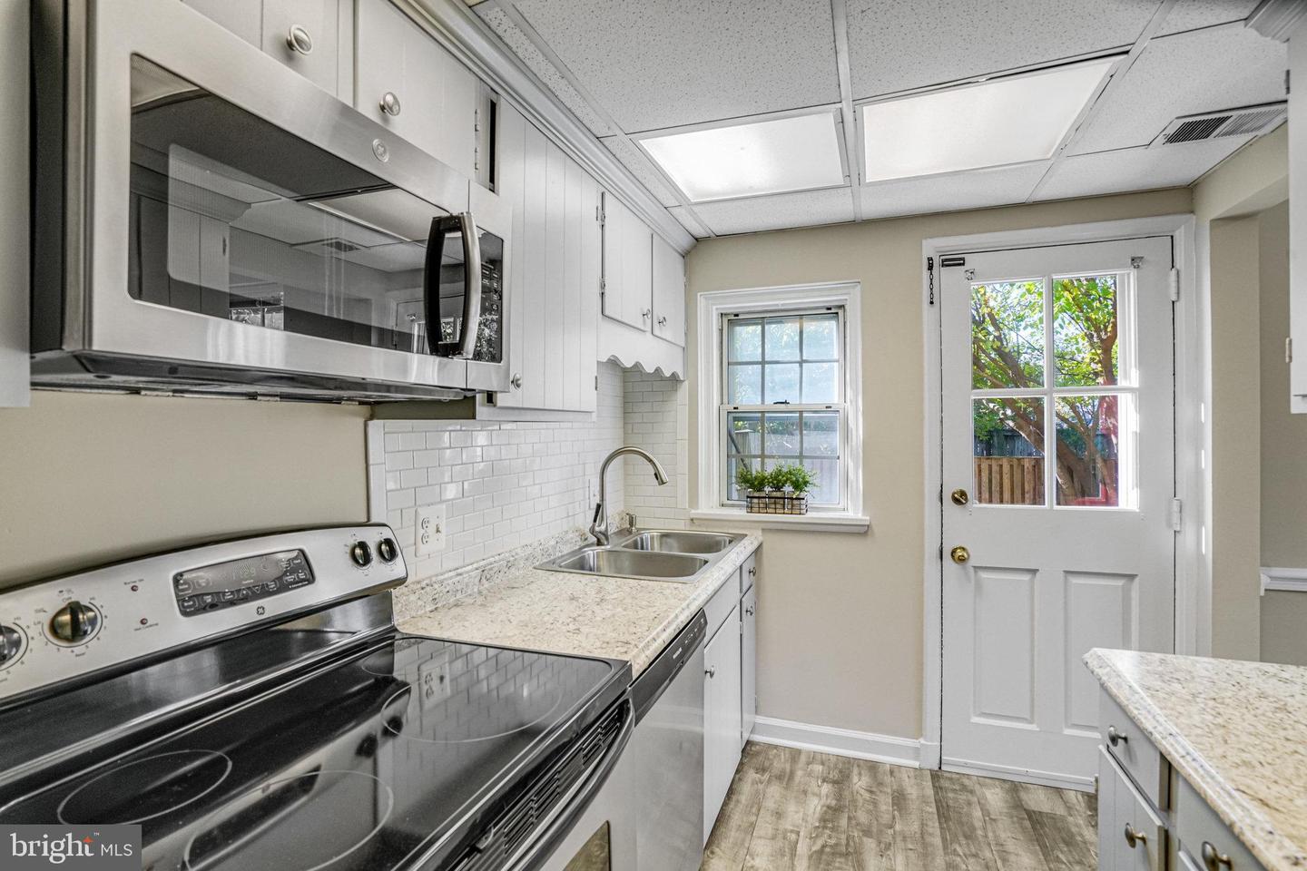 3622 S TAYLOR ST, ARLINGTON, Virginia 22206, 2 Bedrooms Bedrooms, ,2 BathroomsBathrooms,Residential,For sale,3622 S TAYLOR ST,VAAR2065390 MLS # VAAR2065390 3622 S TAYLOR ST, ARLINGTON, Virginia 22206, 2 Bedrooms Bedrooms, ,2 BathroomsBathrooms,Residential,For sale,3622 S TAYLOR ST,VAAR2065390 MLS # VAAR2065390