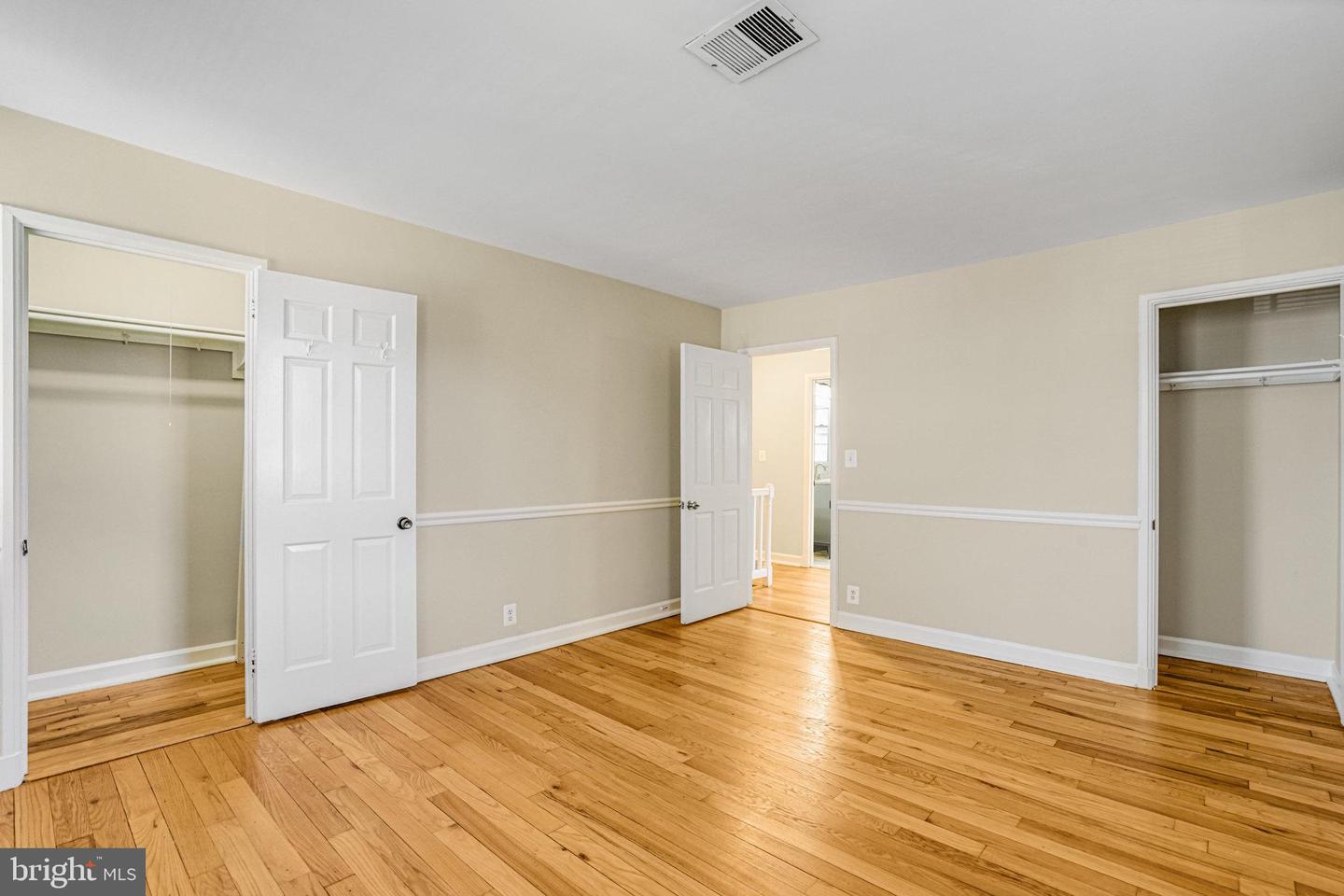 3622 S TAYLOR ST, ARLINGTON, Virginia 22206, 2 Bedrooms Bedrooms, ,2 BathroomsBathrooms,Residential,For sale,3622 S TAYLOR ST,VAAR2065390 MLS # VAAR2065390 3622 S TAYLOR ST, ARLINGTON, Virginia 22206, 2 Bedrooms Bedrooms, ,2 BathroomsBathrooms,Residential,For sale,3622 S TAYLOR ST,VAAR2065390 MLS # VAAR2065390