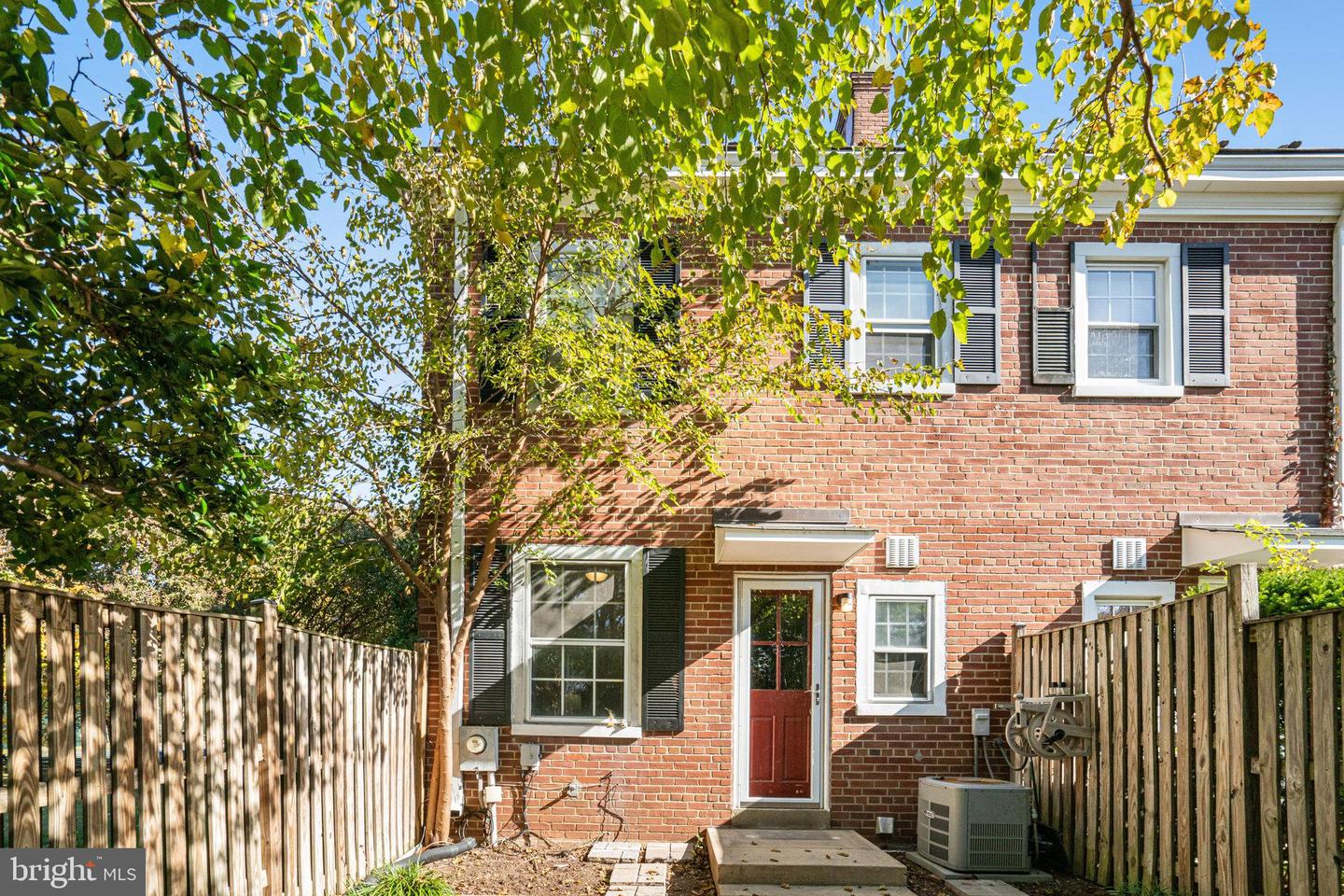 3622 S TAYLOR ST, ARLINGTON, Virginia 22206, 2 Bedrooms Bedrooms, ,2 BathroomsBathrooms,Residential,For sale,3622 S TAYLOR ST,VAAR2065390 MLS # VAAR2065390 3622 S TAYLOR ST, ARLINGTON, Virginia 22206, 2 Bedrooms Bedrooms, ,2 BathroomsBathrooms,Residential,For sale,3622 S TAYLOR ST,VAAR2065390 MLS # VAAR2065390