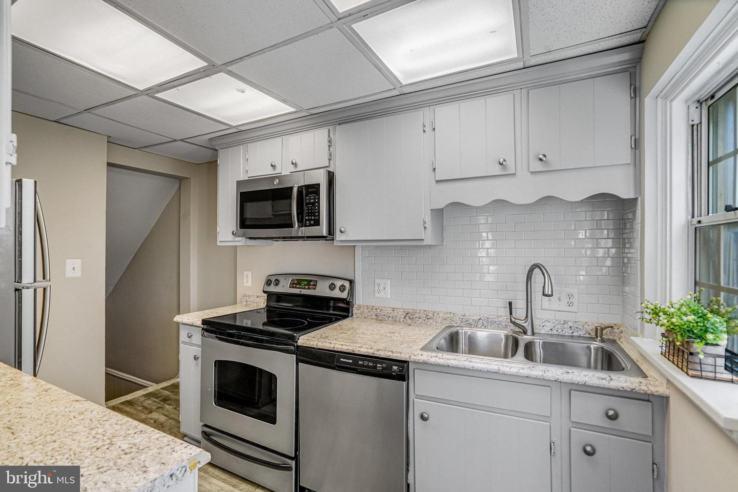 3622 S TAYLOR ST, ARLINGTON, Virginia 22206, 2 Bedrooms Bedrooms, ,2 BathroomsBathrooms,Residential,For sale,3622 S TAYLOR ST,VAAR2065390 MLS # VAAR2065390 3622 S TAYLOR ST, ARLINGTON, Virginia 22206, 2 Bedrooms Bedrooms, ,2 BathroomsBathrooms,Residential,For sale,3622 S TAYLOR ST,VAAR2065390 MLS # VAAR2065390